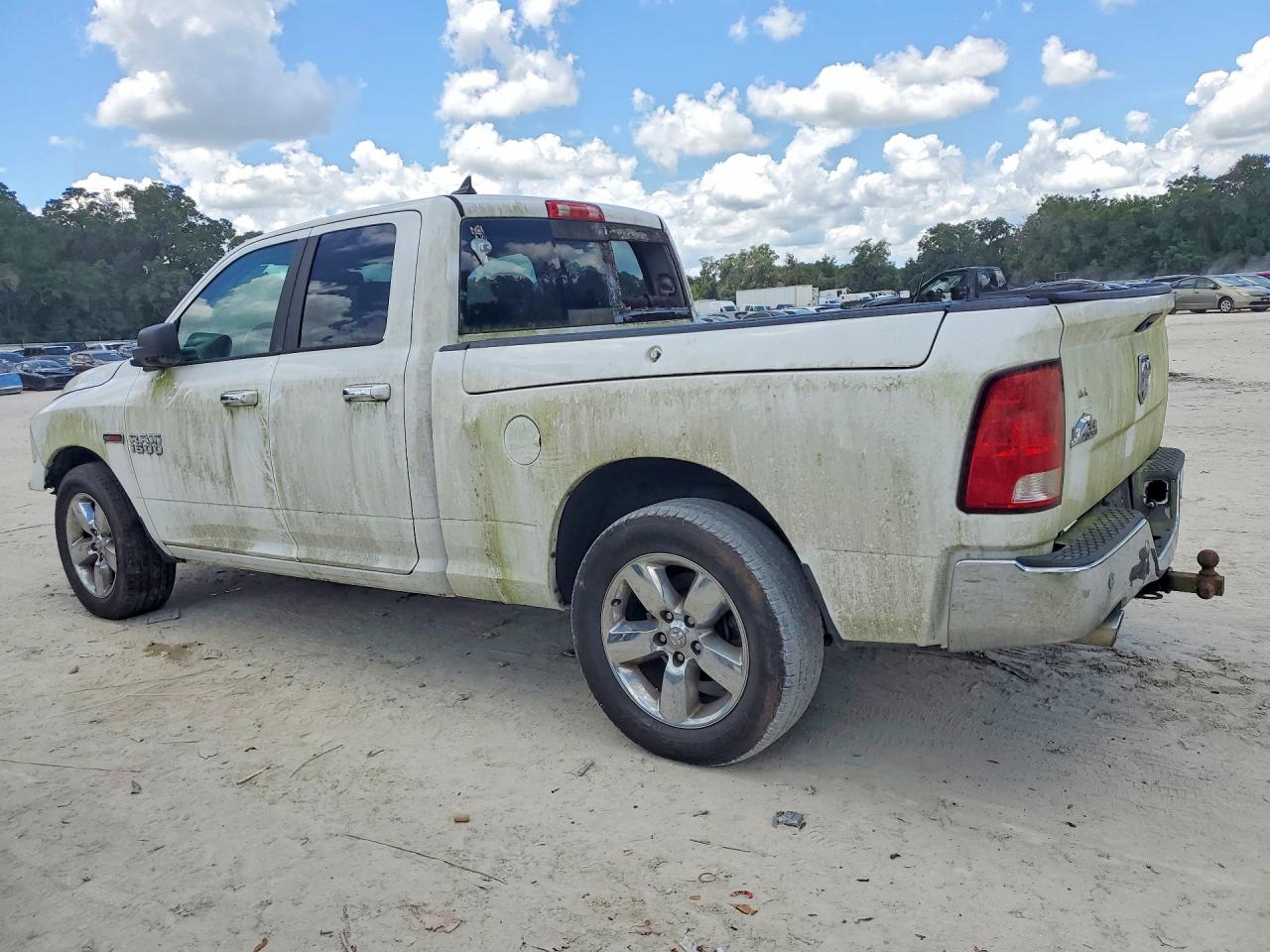 2015 Ram 1500 Slt White vin: 1C6RR6GM1FS581361
