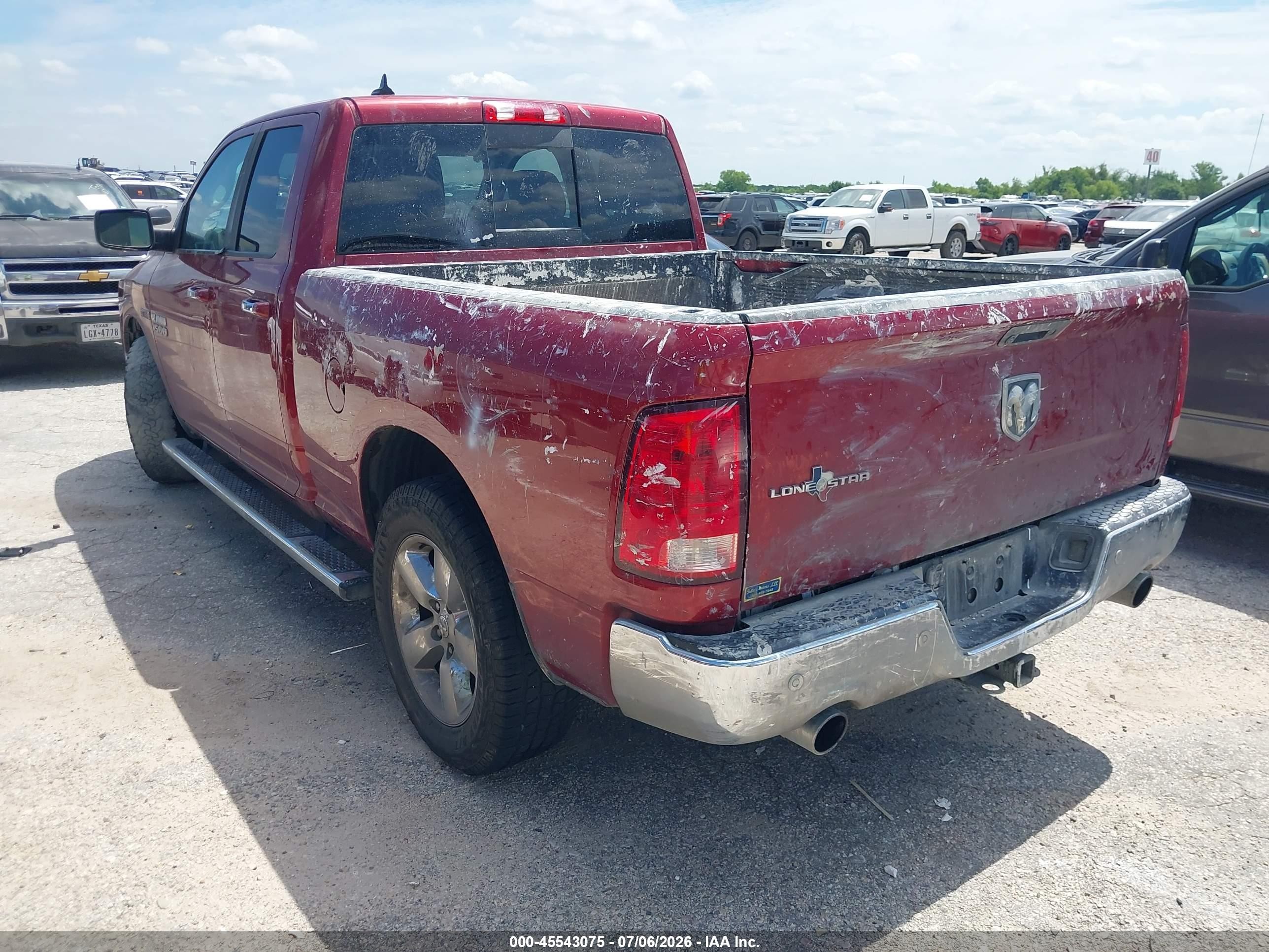 2015 Ram 1500 Lone Star Red vin: 1C6RR6GM1FS614388