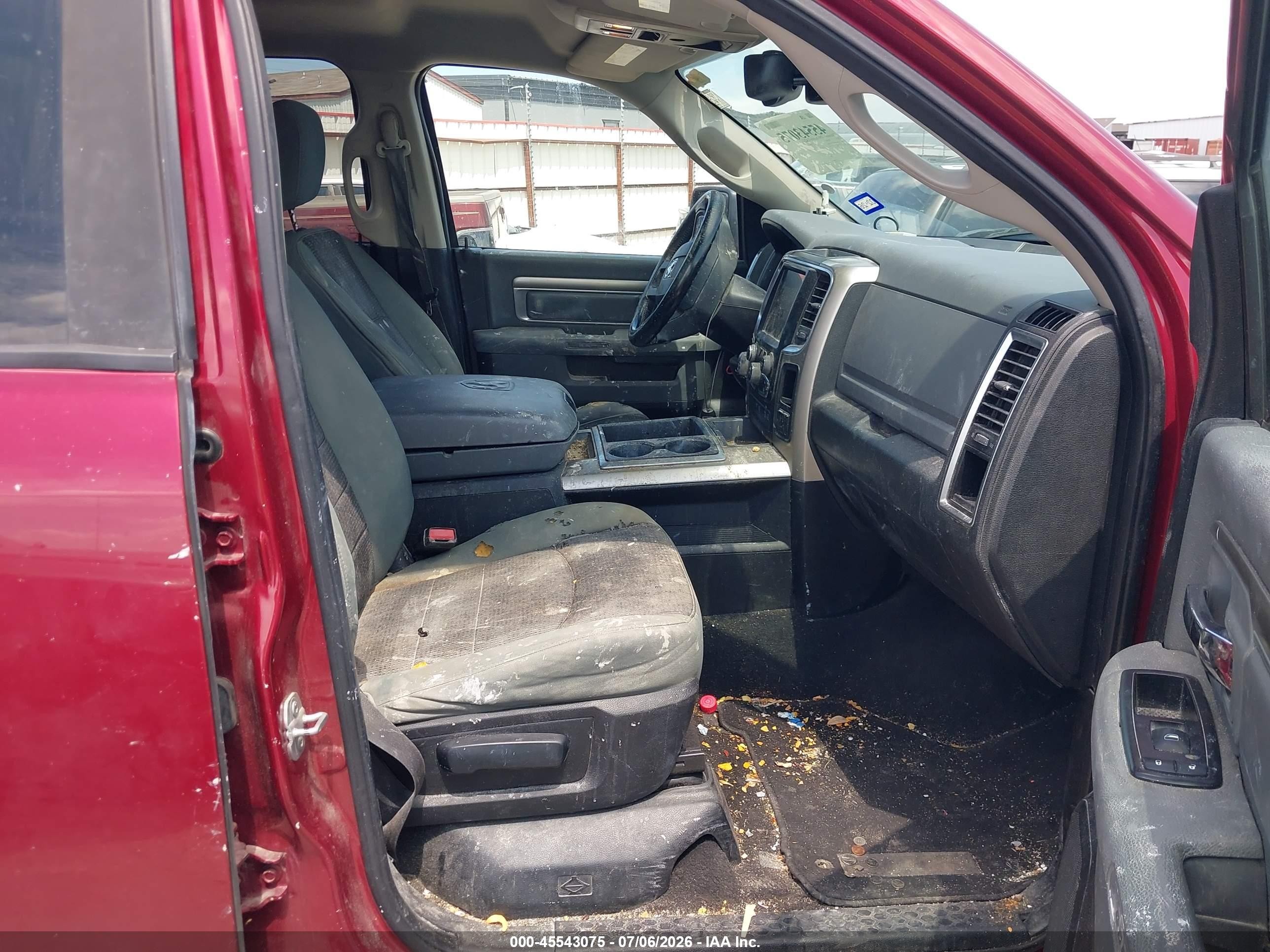 2015 Ram 1500 Lone Star Red vin: 1C6RR6GM1FS614388