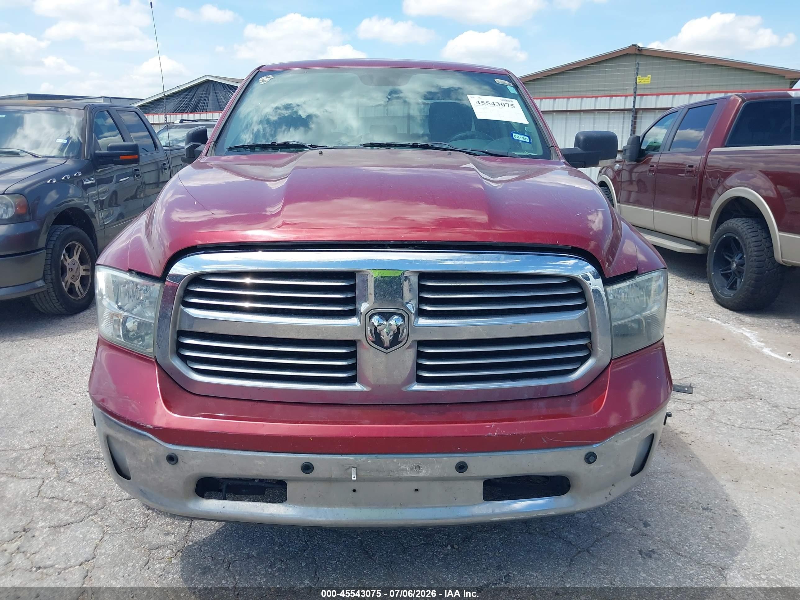 2015 Ram 1500 Lone Star Red vin: 1C6RR6GM1FS614388