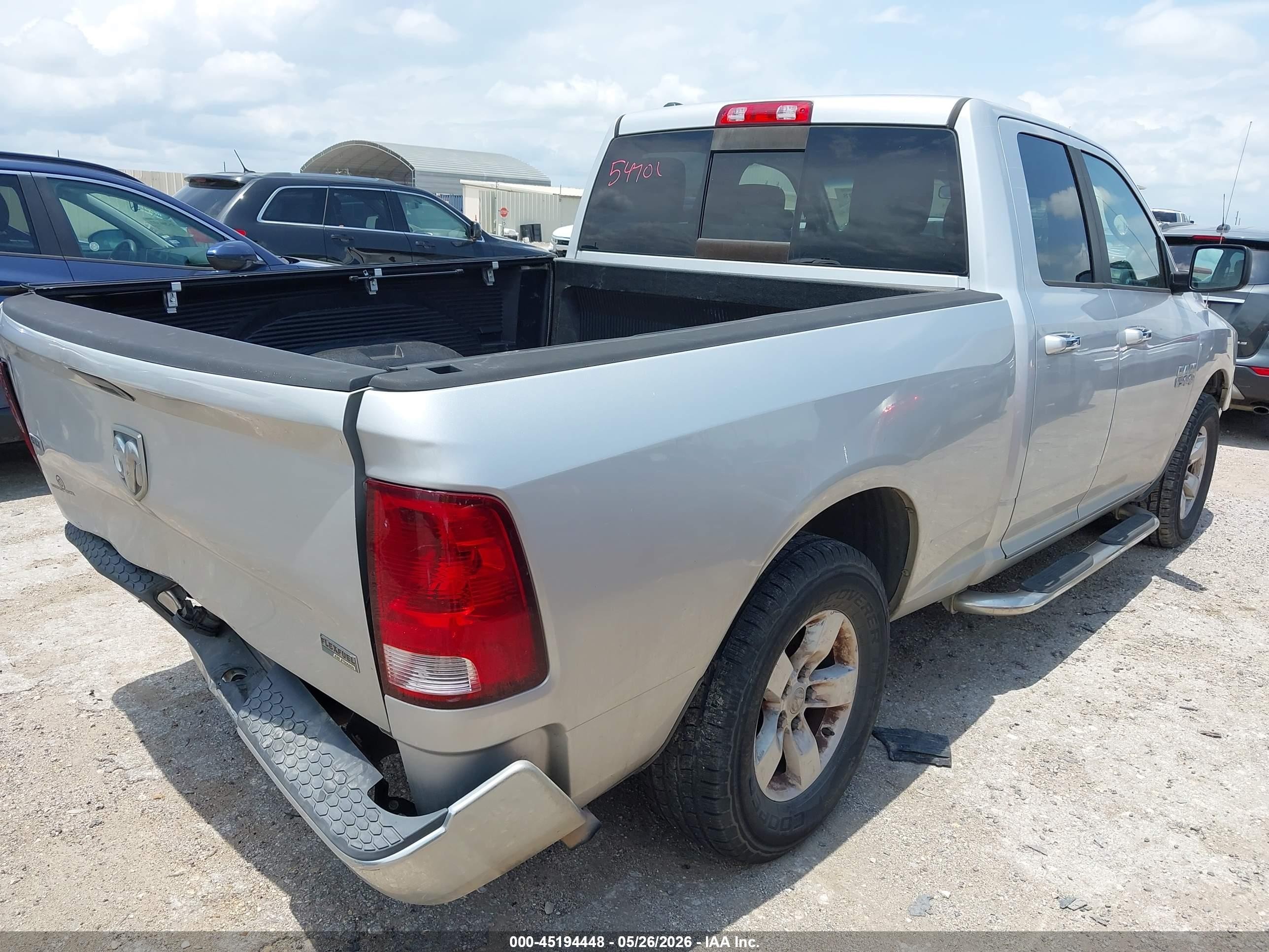 2013 Ram 1500 Slt Silver vin: 1C6RR6GP4DS597027