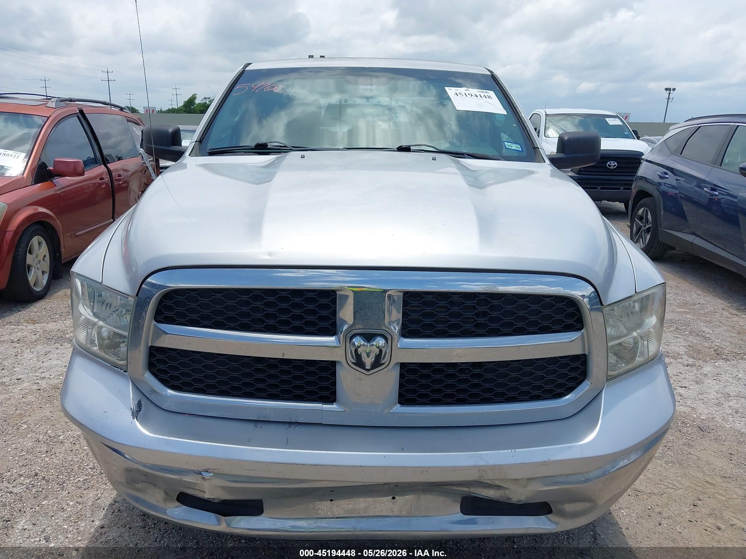 2013 Ram 1500 Slt Silver vin: 1C6RR6GP4DS597027