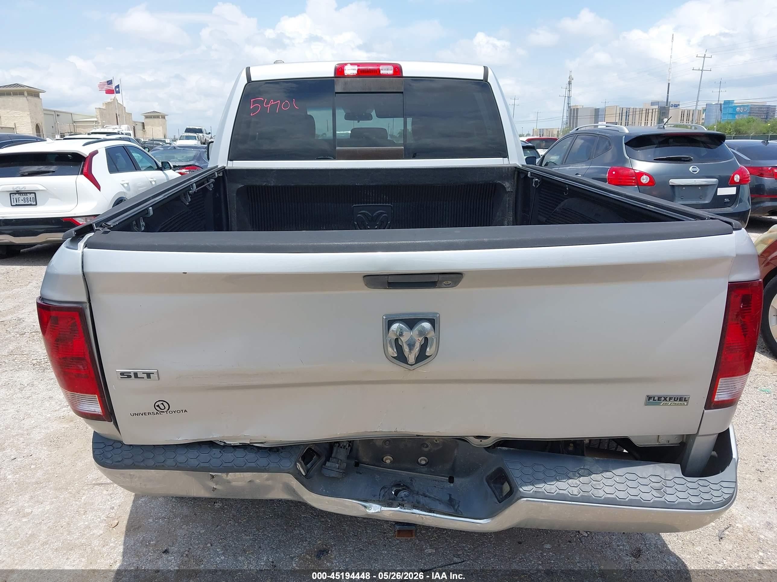 2013 Ram 1500 Slt Silver vin: 1C6RR6GP4DS597027