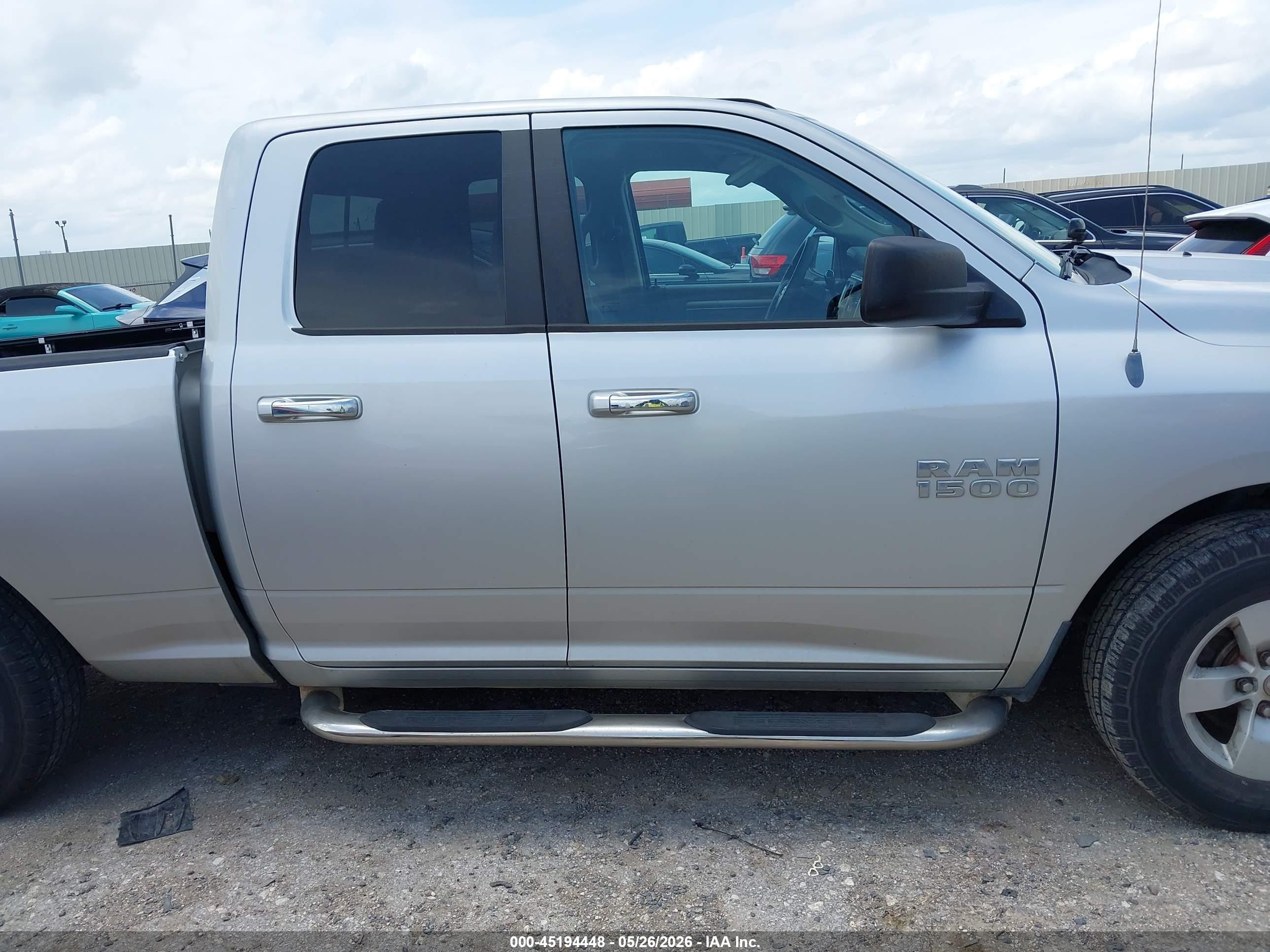 2013 Ram 1500 Slt Silver vin: 1C6RR6GP4DS597027