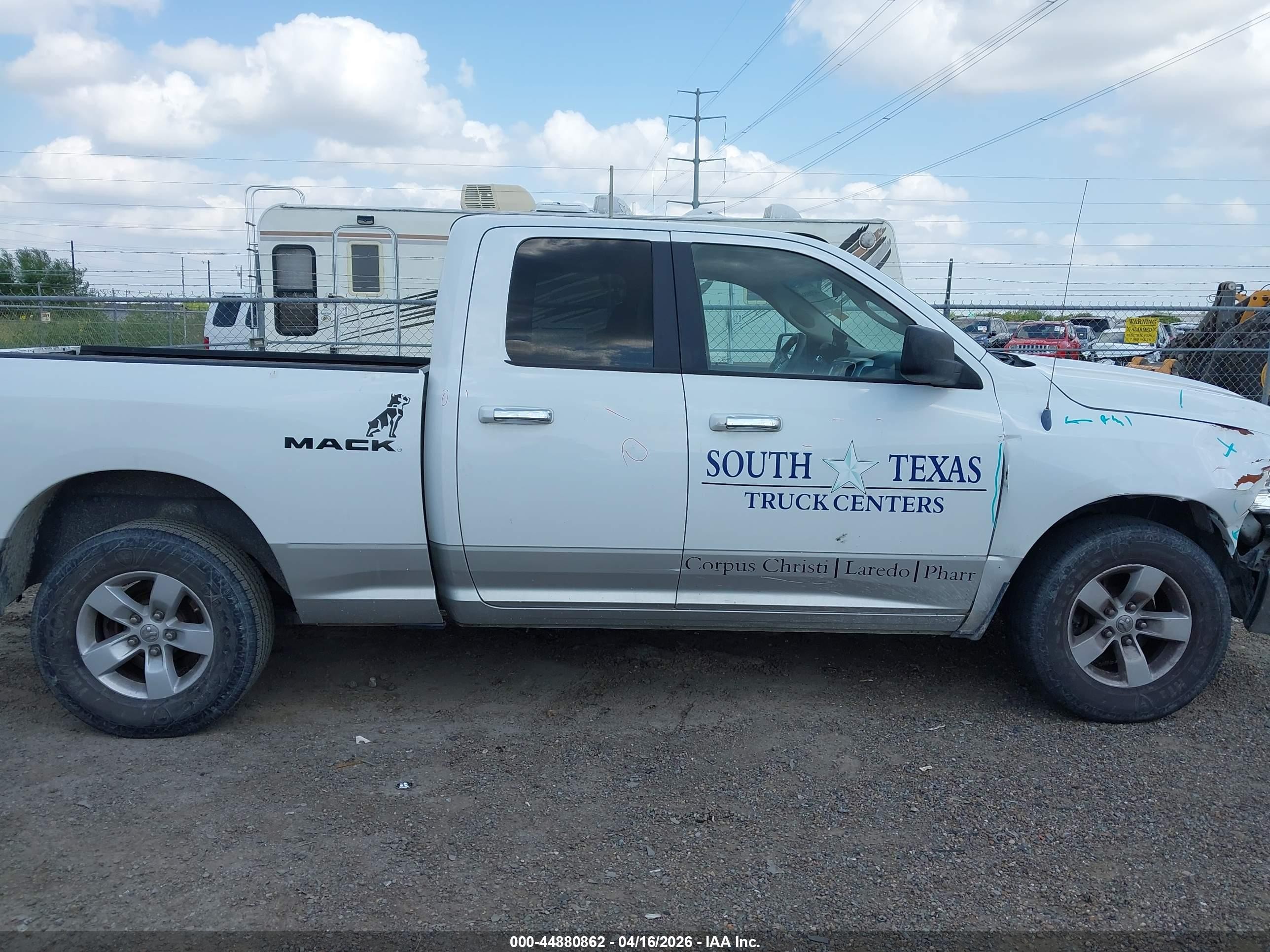 2013 Ram 1500 Slt White vin: 1C6RR6GP6DS517467