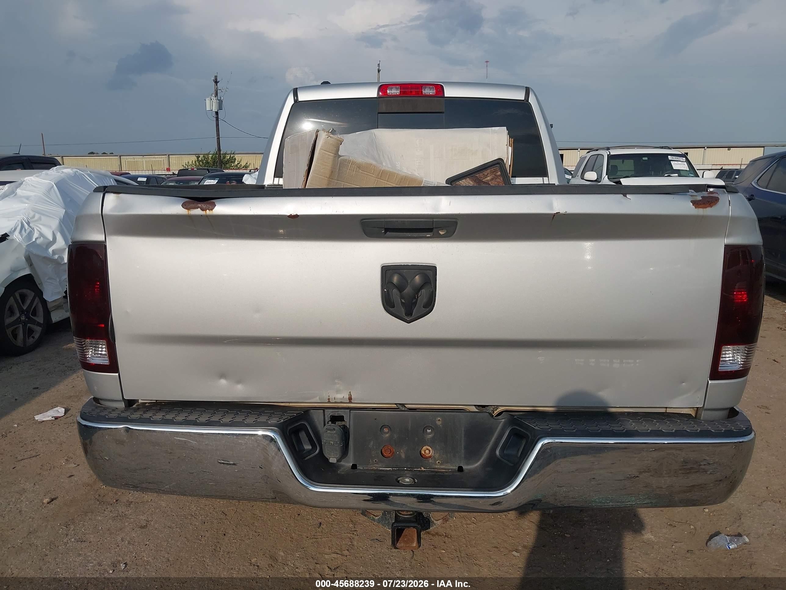 2013 Ram 1500 Slt Silver vin: 1C6RR6GP7DS658791