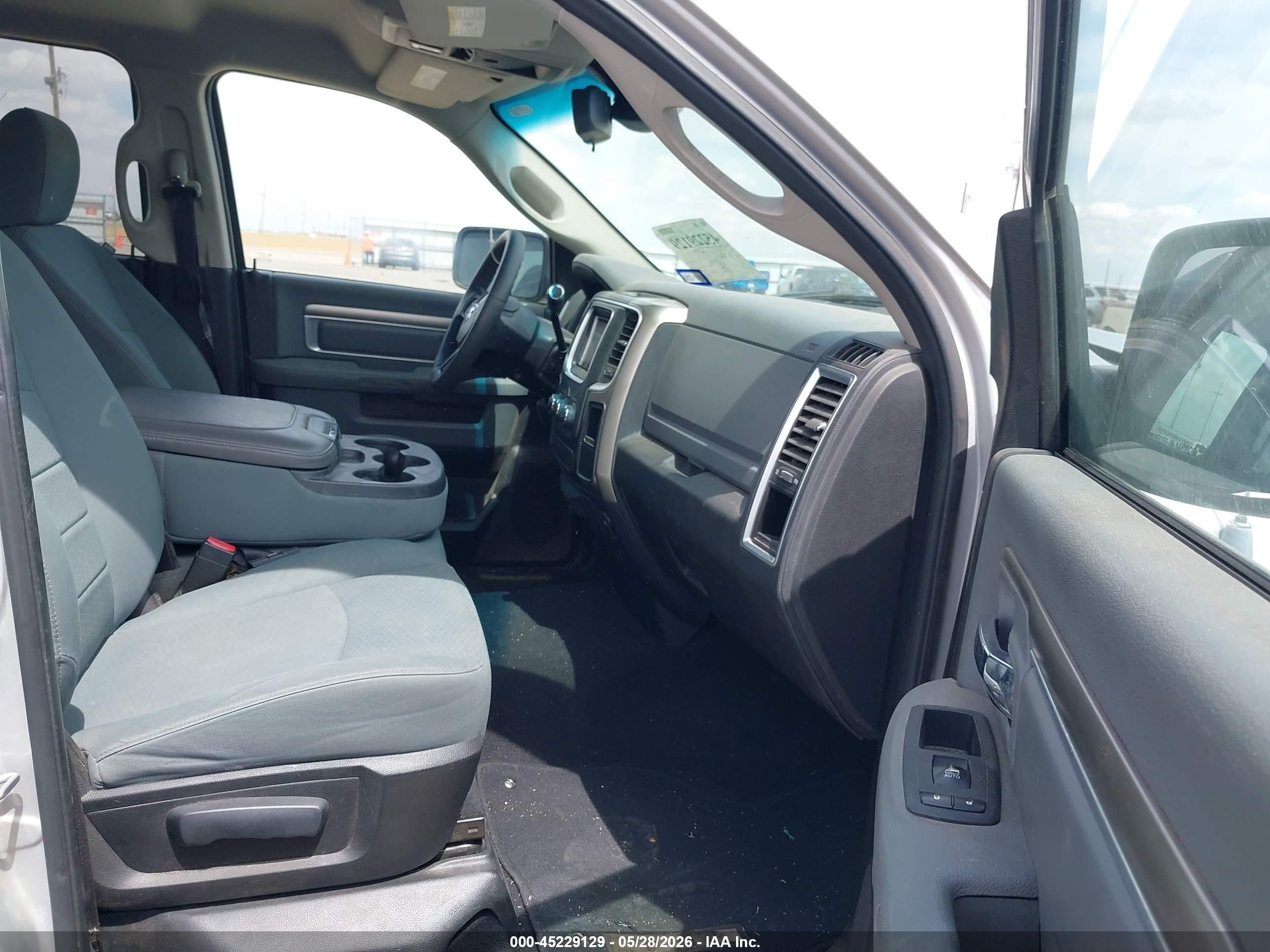 2013 Ram 1500 Slt Silver vin: 1C6RR6GPXDS633240