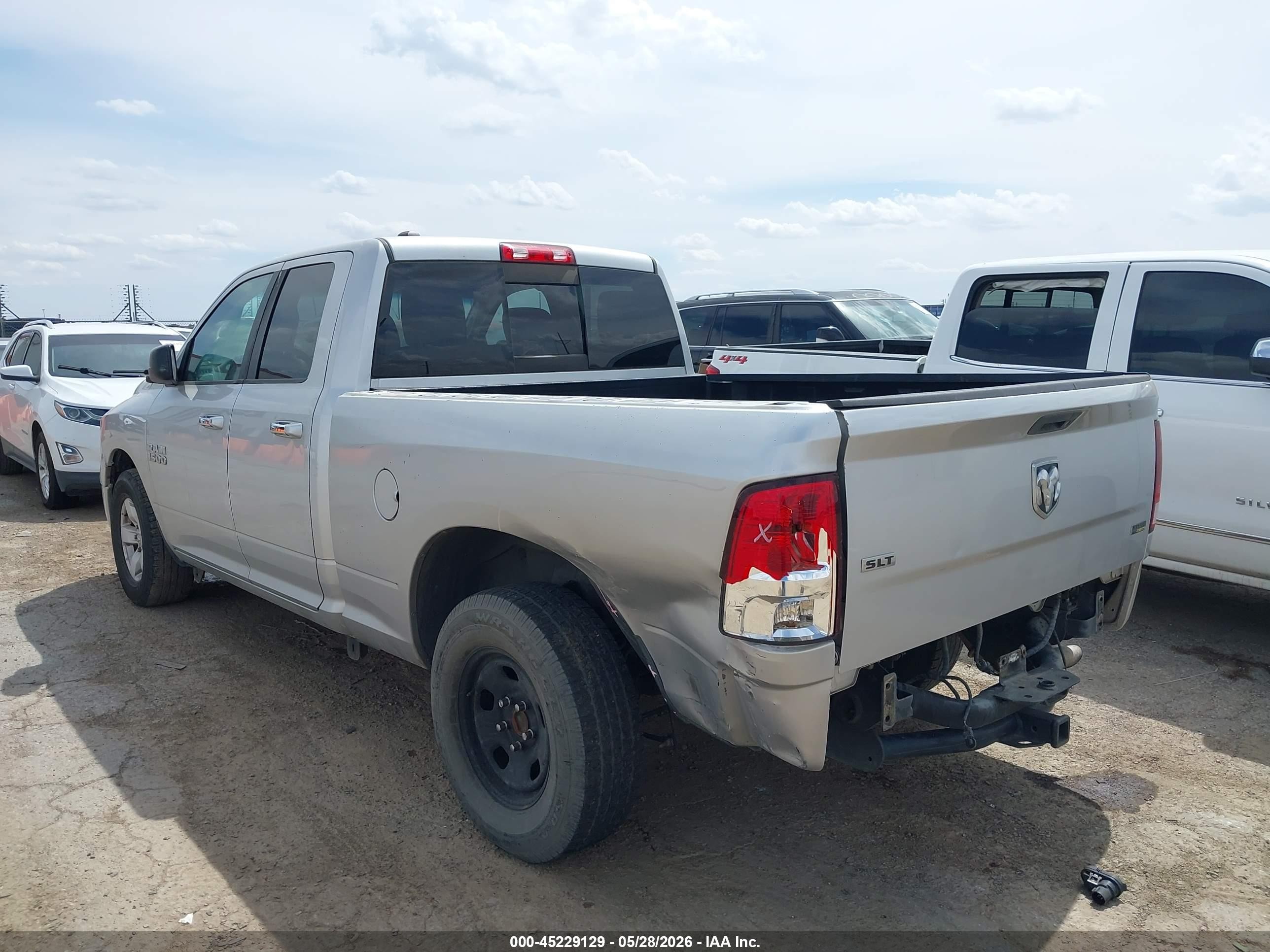 2013 Ram 1500 Slt Silver vin: 1C6RR6GPXDS633240