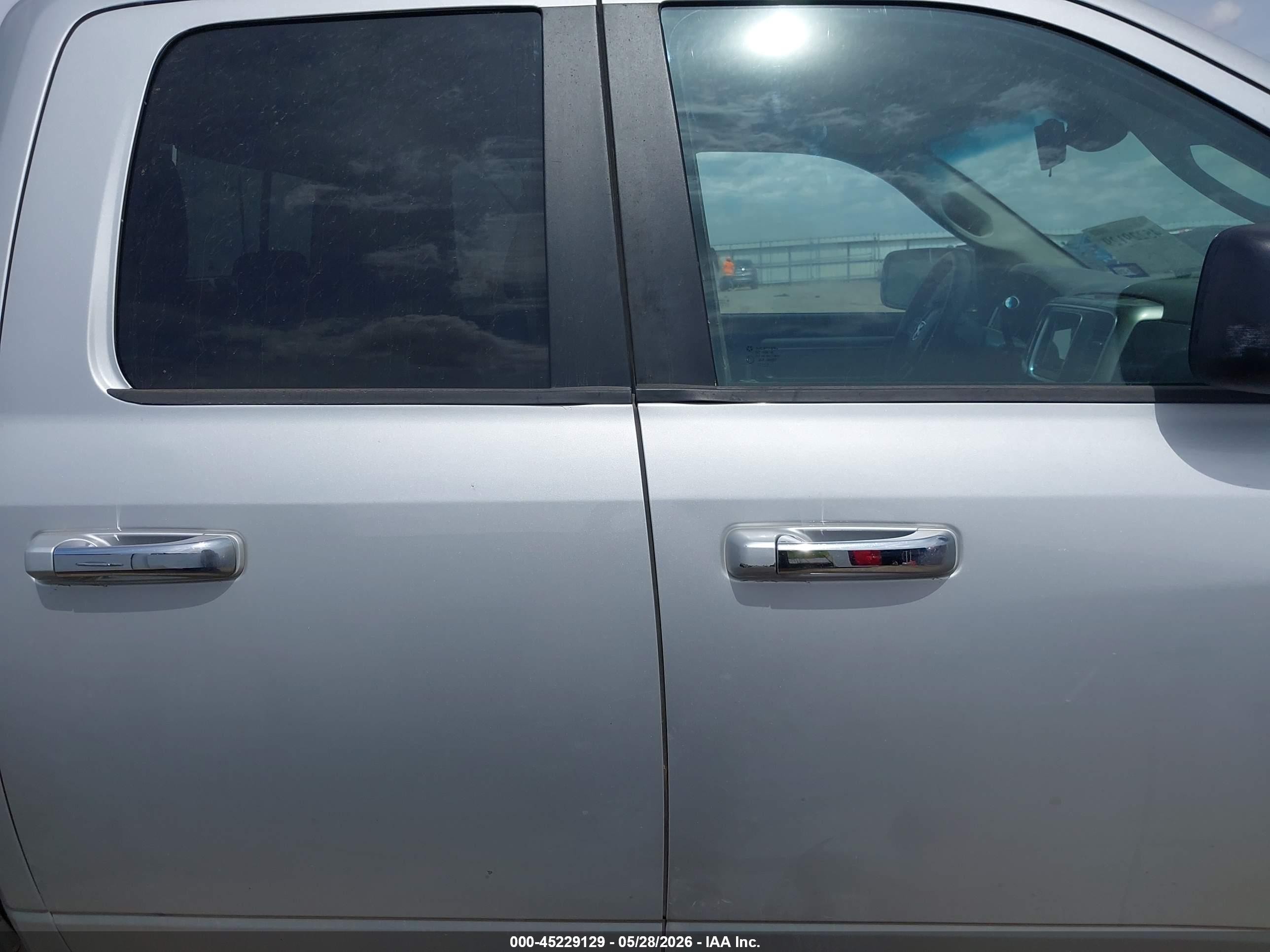 2013 Ram 1500 Slt Silver vin: 1C6RR6GPXDS633240