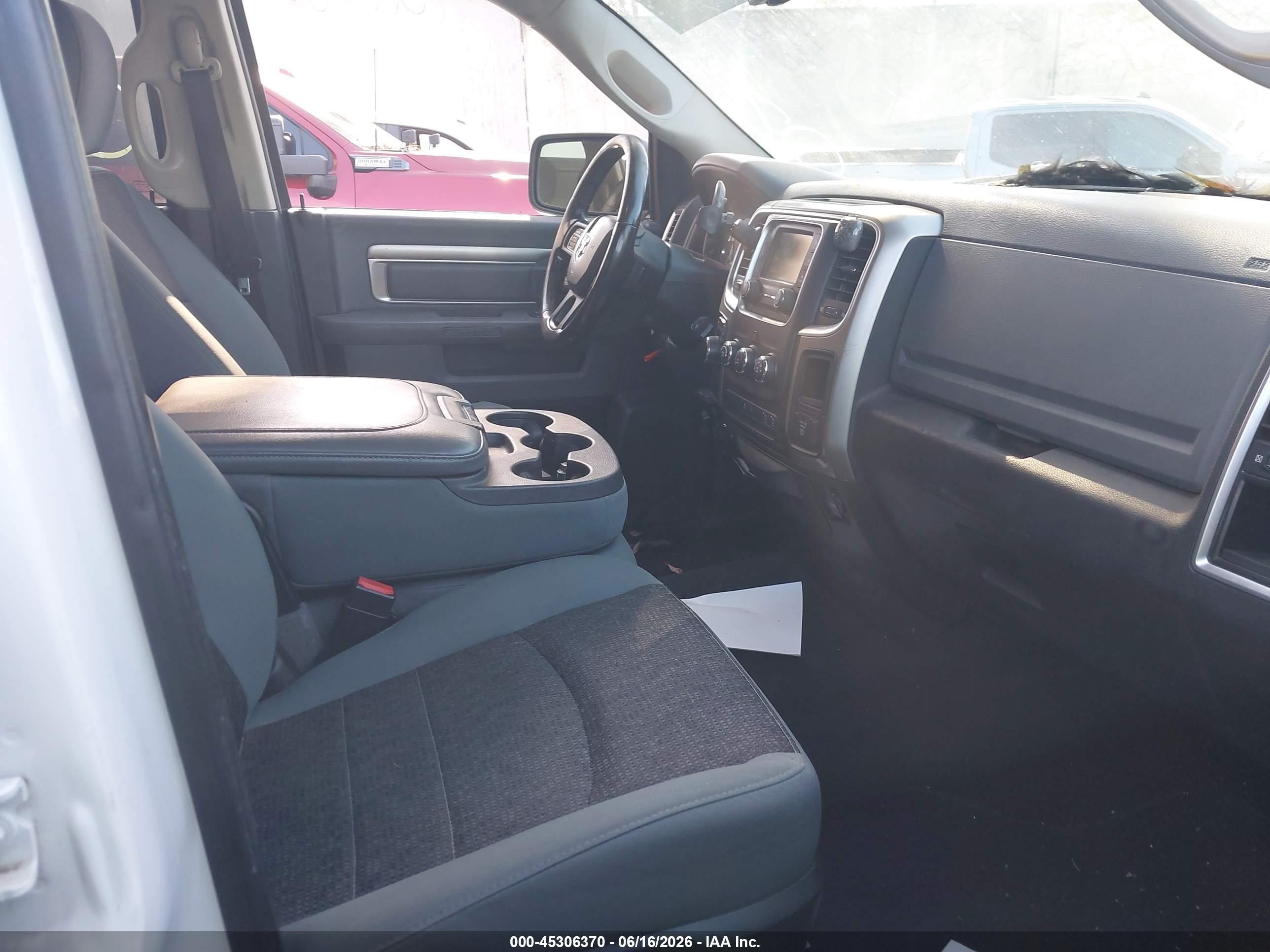 2014 Ram 1500 Big Horn White vin: 1C6RR6GT0ES154811