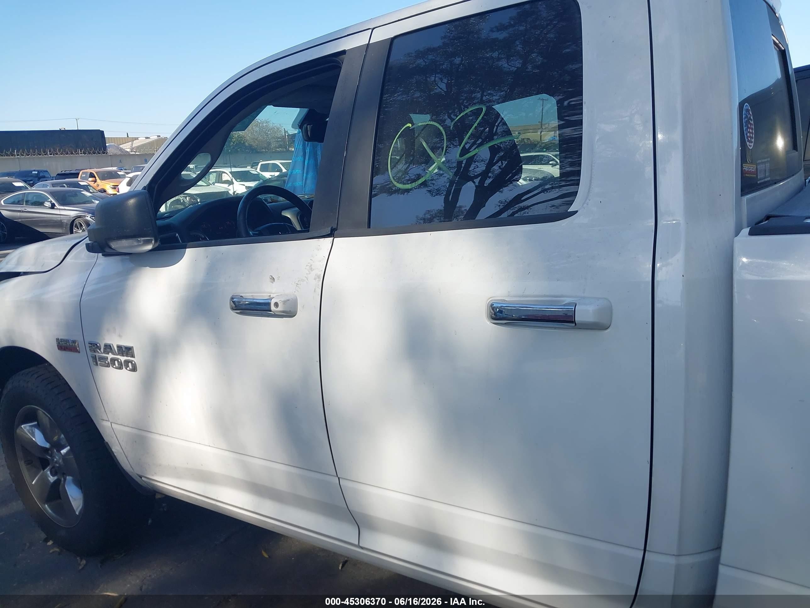 2014 Ram 1500 Big Horn White vin: 1C6RR6GT0ES154811