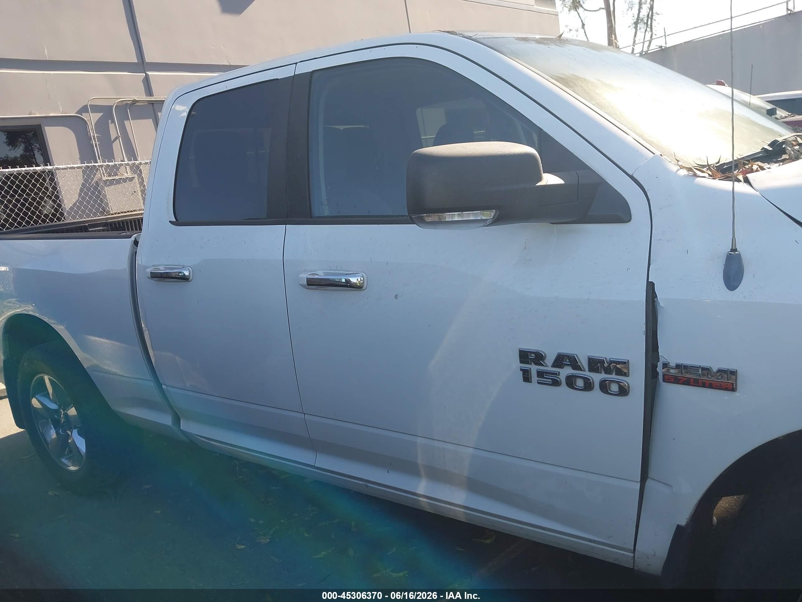 2014 Ram 1500 Big Horn White vin: 1C6RR6GT0ES154811