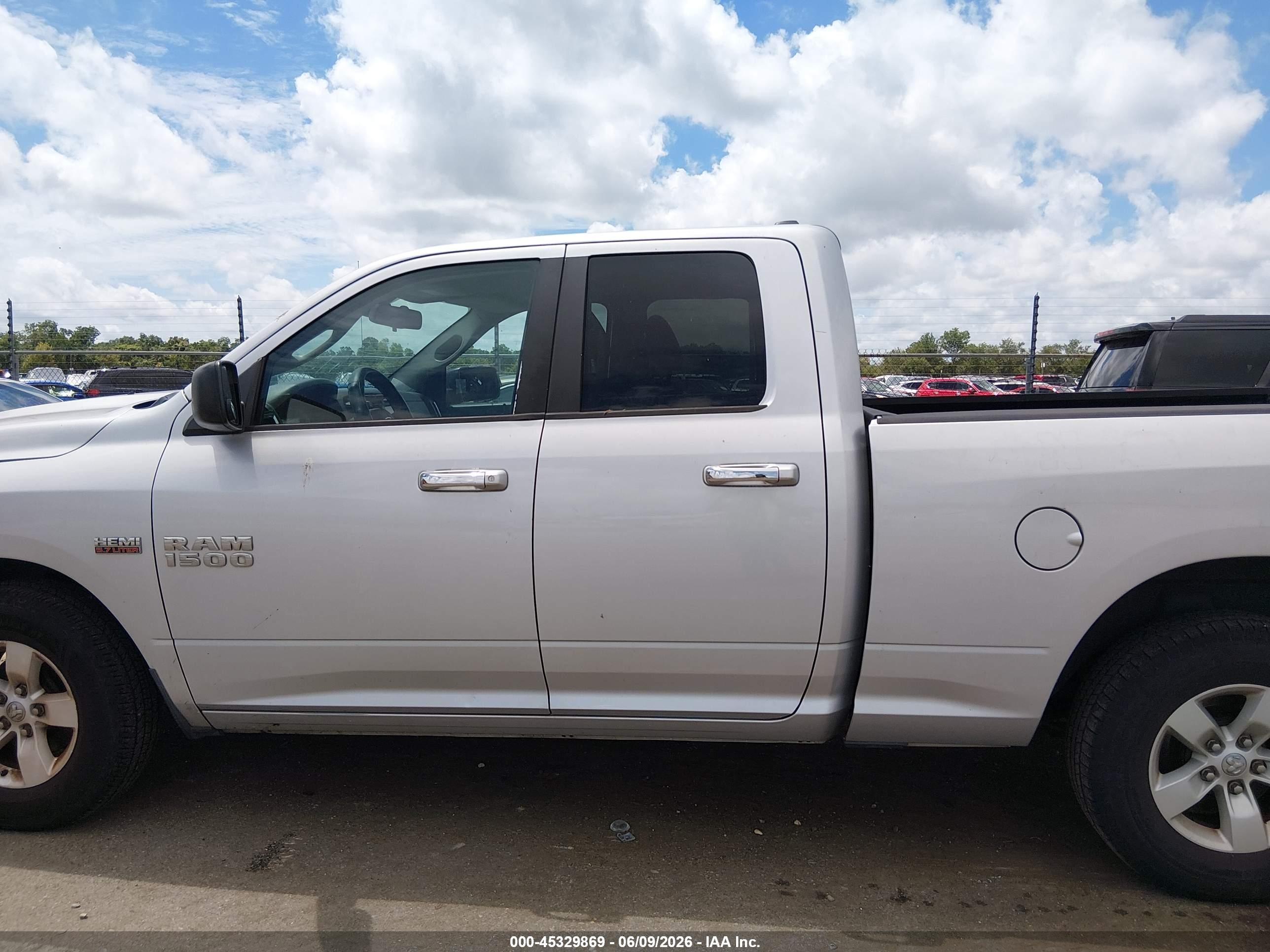 2014 Ram 1500 Slt Silver vin: 1C6RR6GT0ES324620