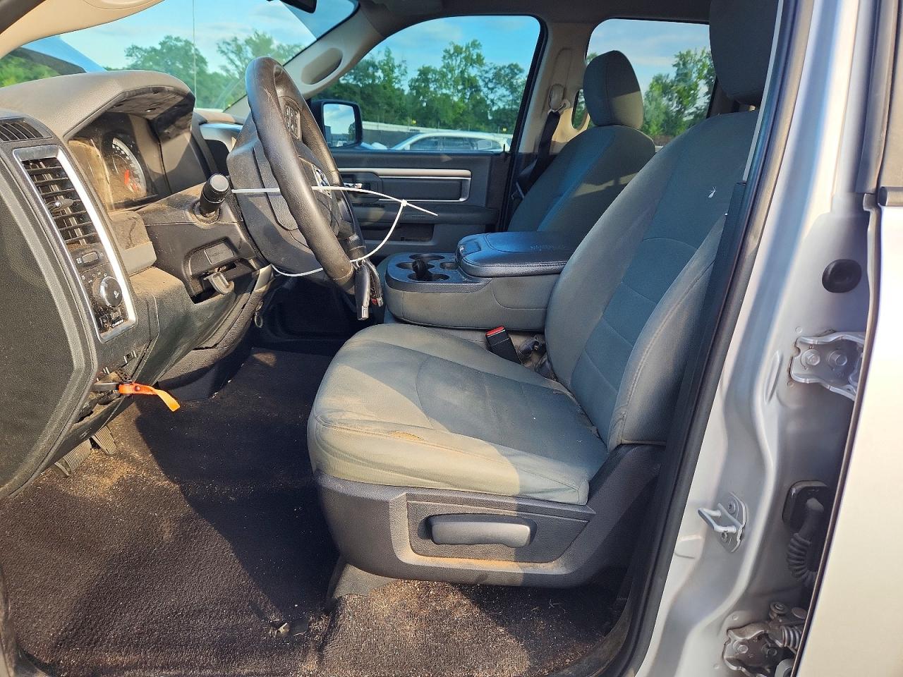 2015 Ram 1500 Slt Silver vin: 1C6RR6GT0FS553199
