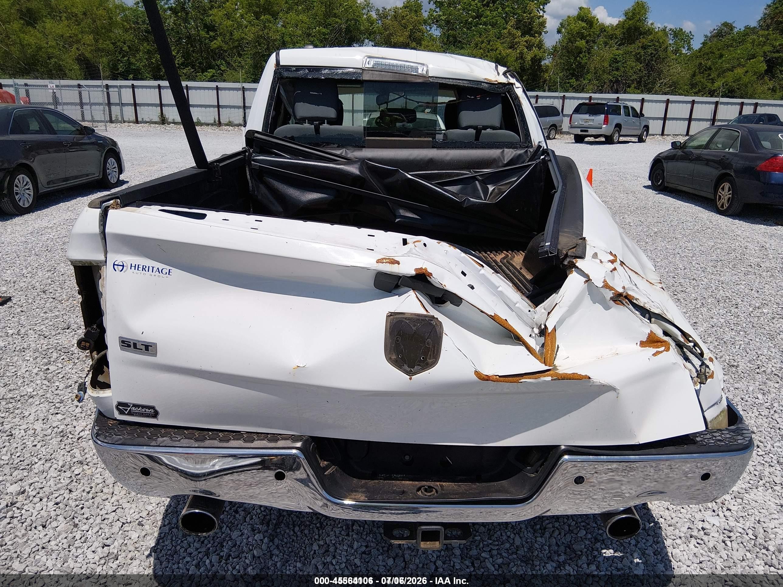 2014 Ram 1500 Slt White vin: 1C6RR6GT1ES153778
