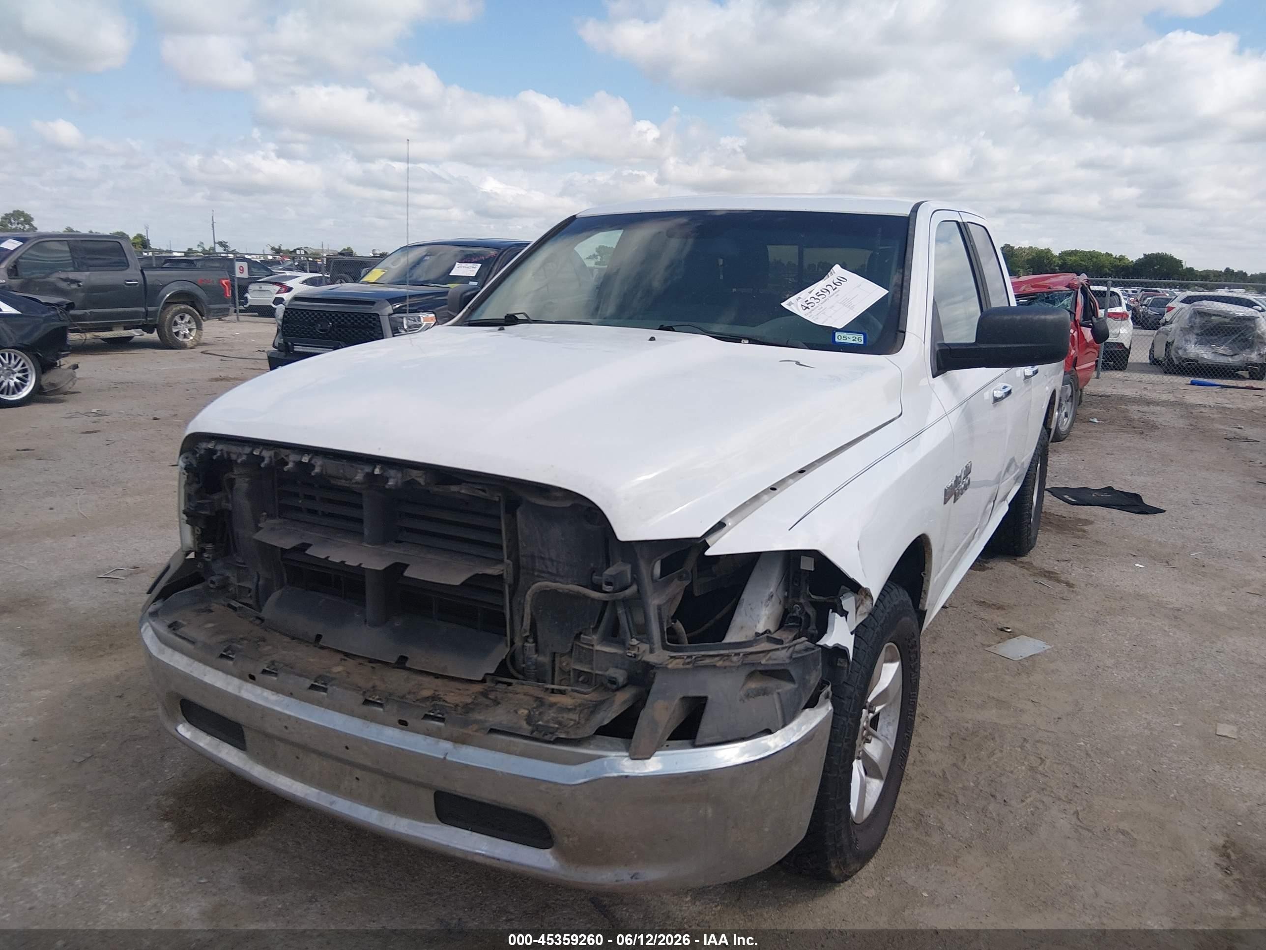 2015 Ram 1500 Slt Белый vin: 1C6RR6GT1FS607397