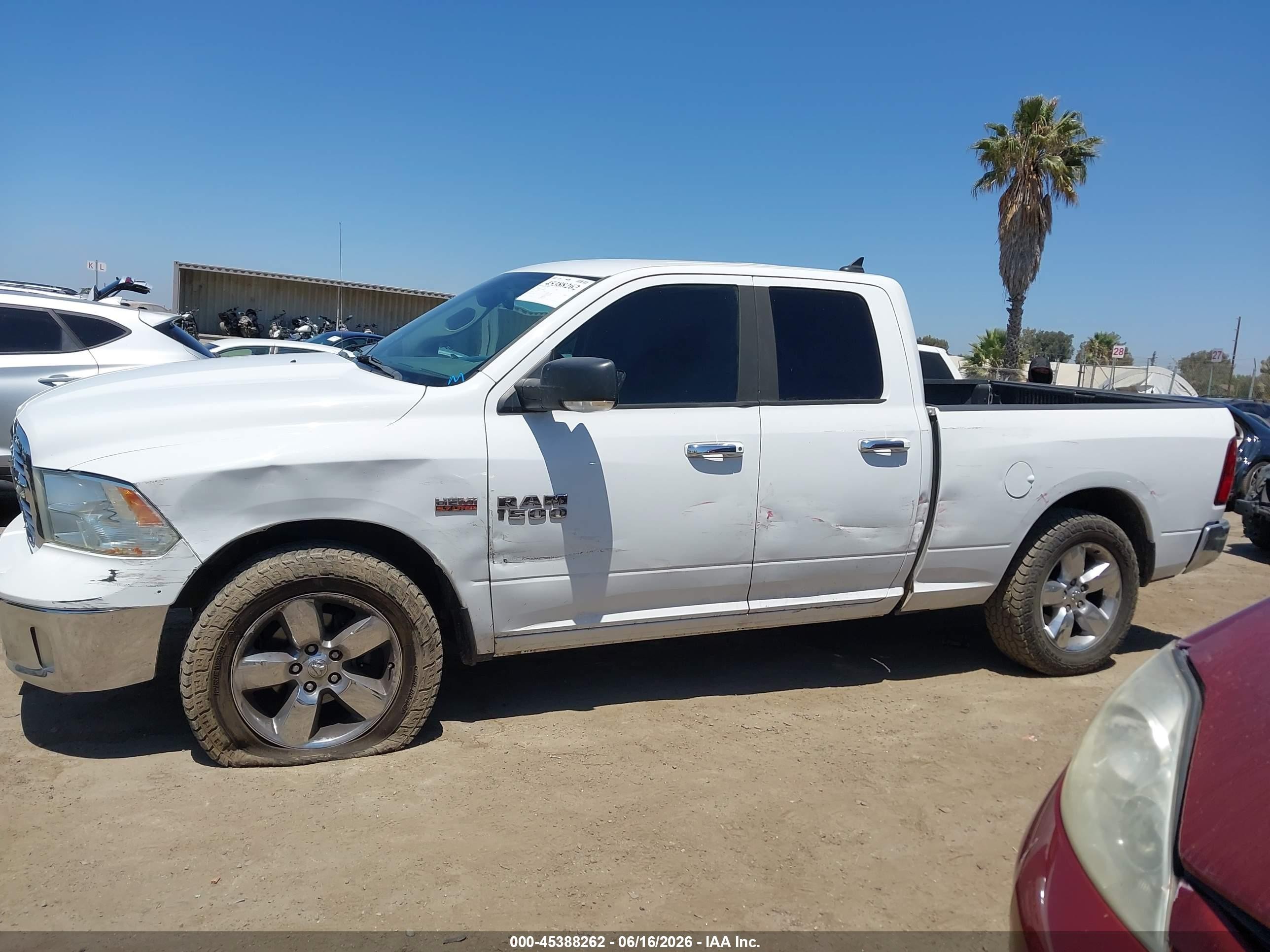 2014 Ram 1500 Big Horn White vin: 1C6RR6GT2ES100295
