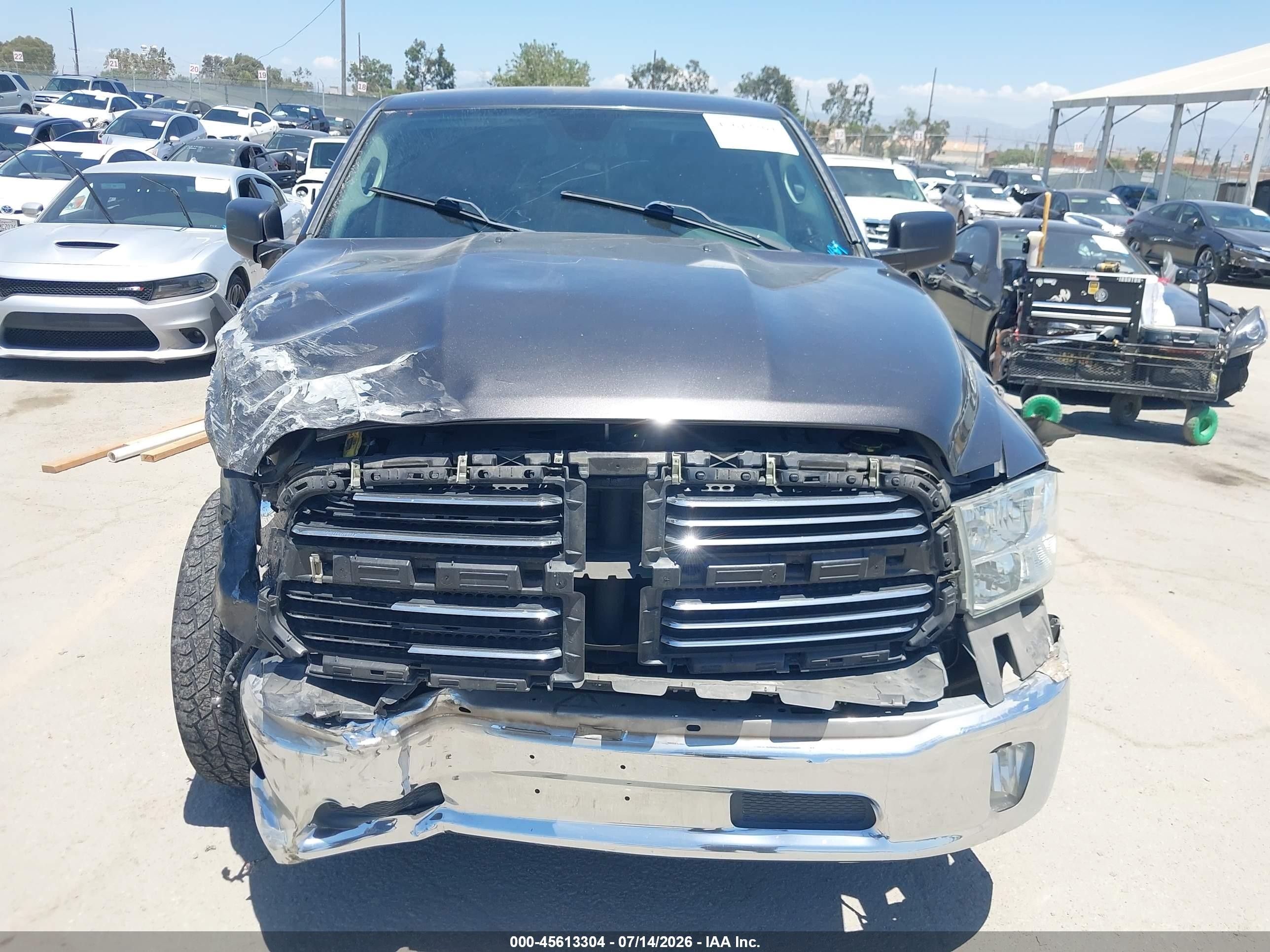 2014 Ram 1500 Big Horn Gray vin: 1C6RR6GT2ES278370