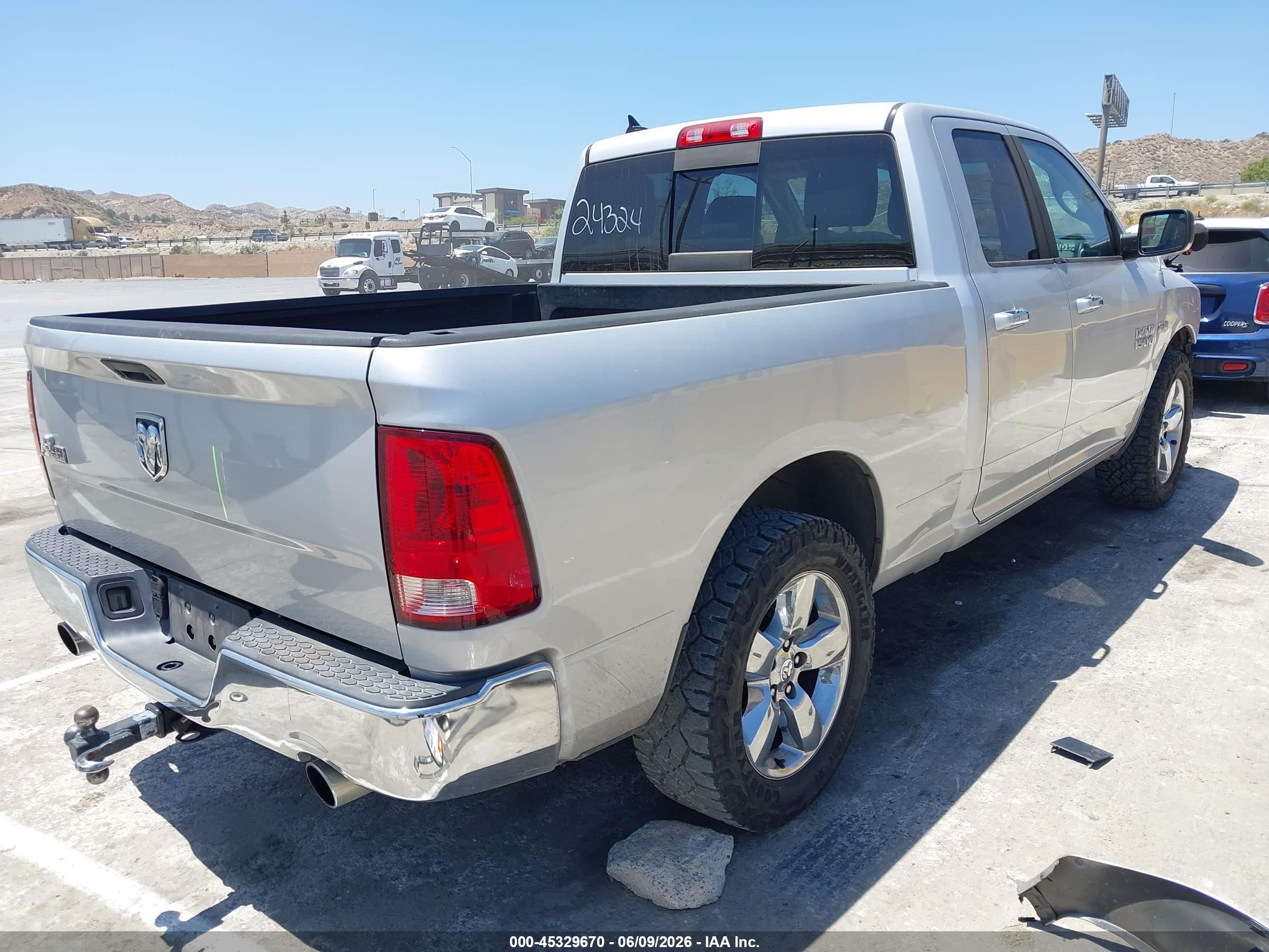 2014 Ram 1500 Big Horn Серебряный vin: 1C6RR6GT3ES135458
