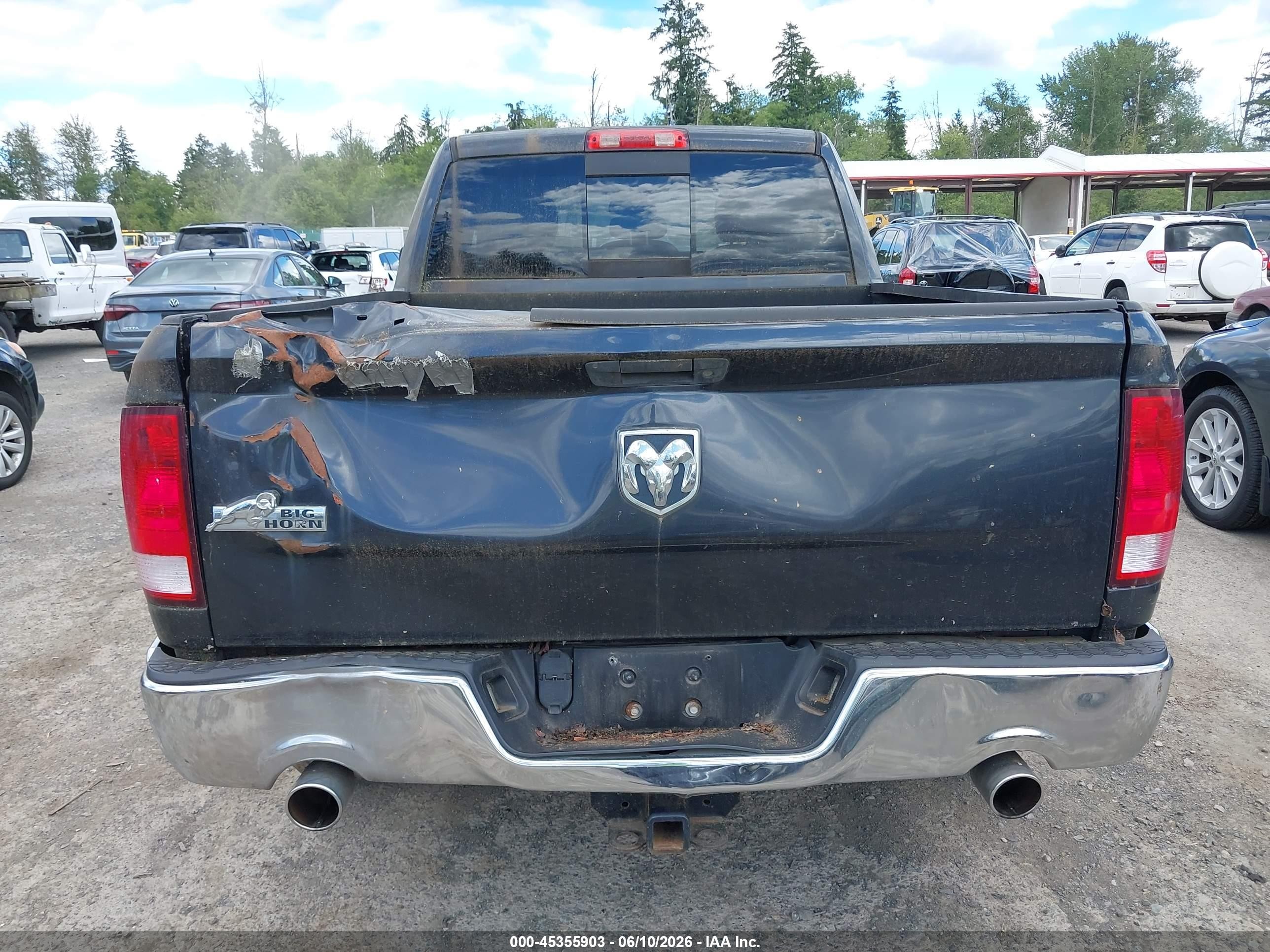 2015 Ram 1500 Gray vin: 1C6RR6GT3FS512274