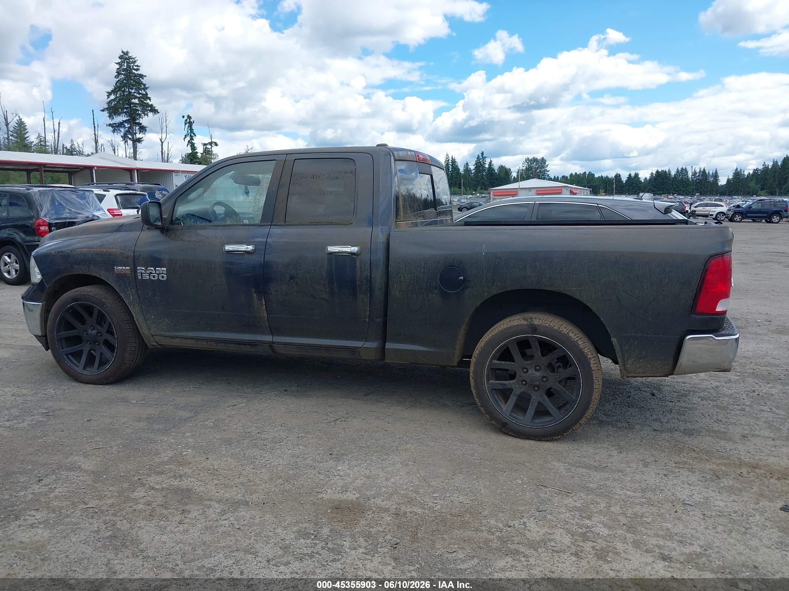 2015 Ram 1500 Gray vin: 1C6RR6GT3FS512274