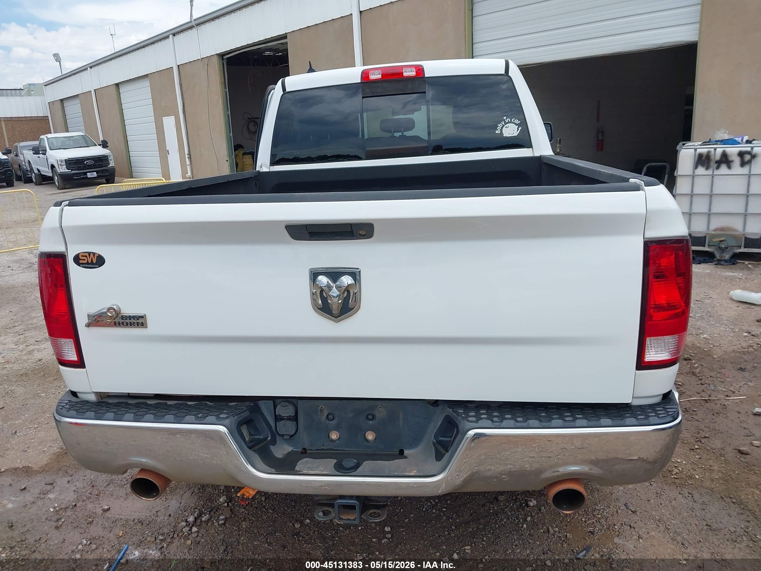 2015 Ram 1500 Big Horn White vin: 1C6RR6GT3FS784842