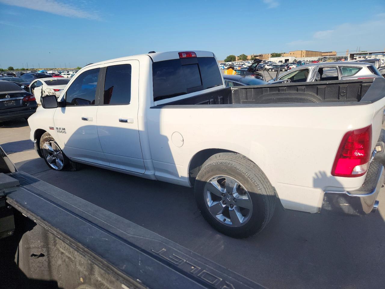 2015 Ram 1500 Slt White vin: 1C6RR6GT4FS754636