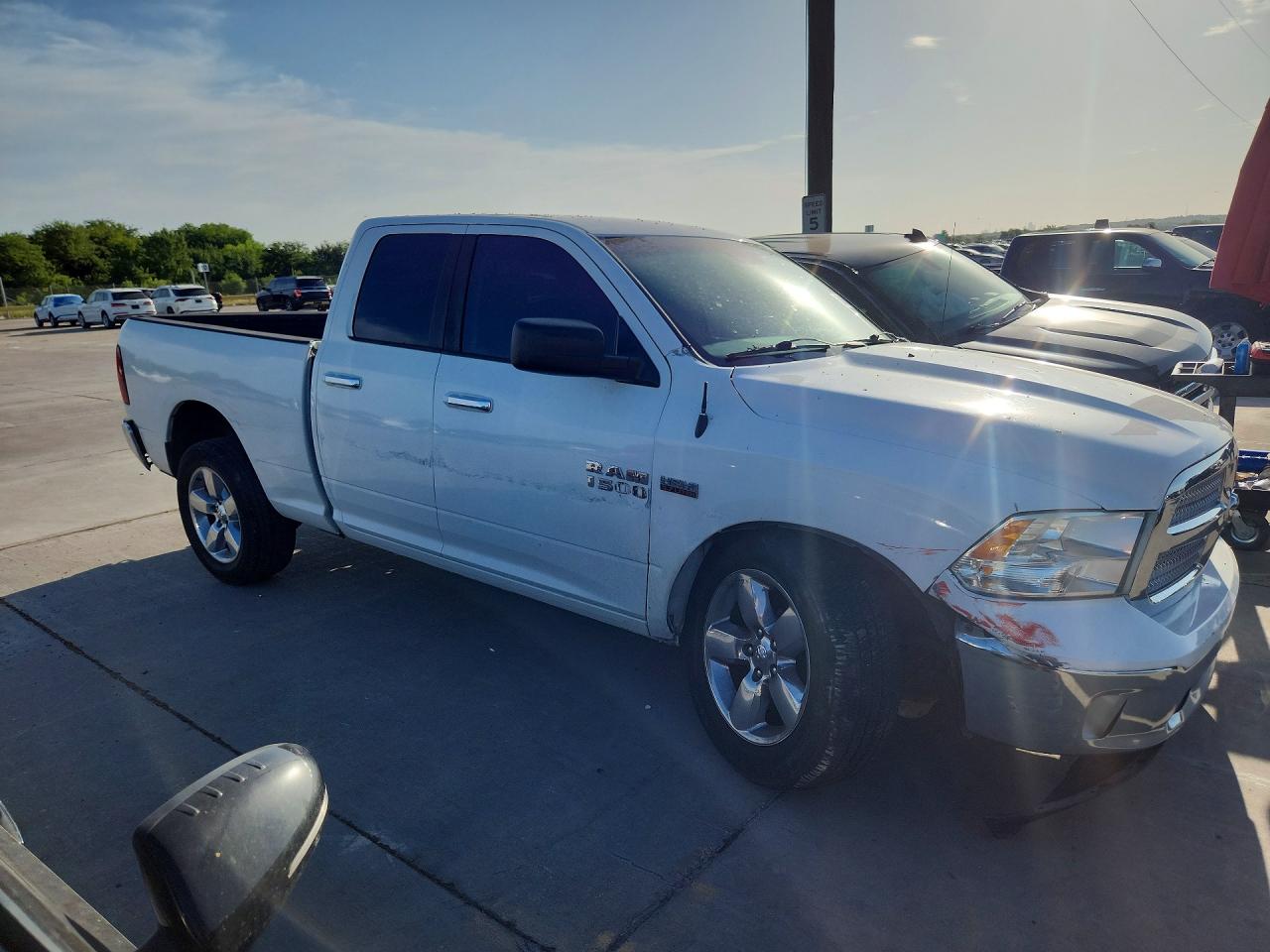 2015 Ram 1500 Slt White vin: 1C6RR6GT4FS754636