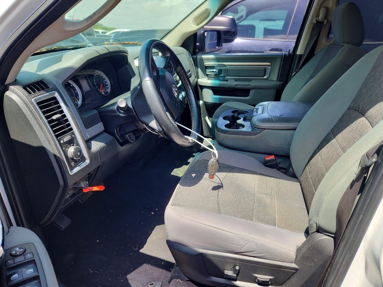 2015 Ram 1500 Slt White vin: 1C6RR6GT4FS754636