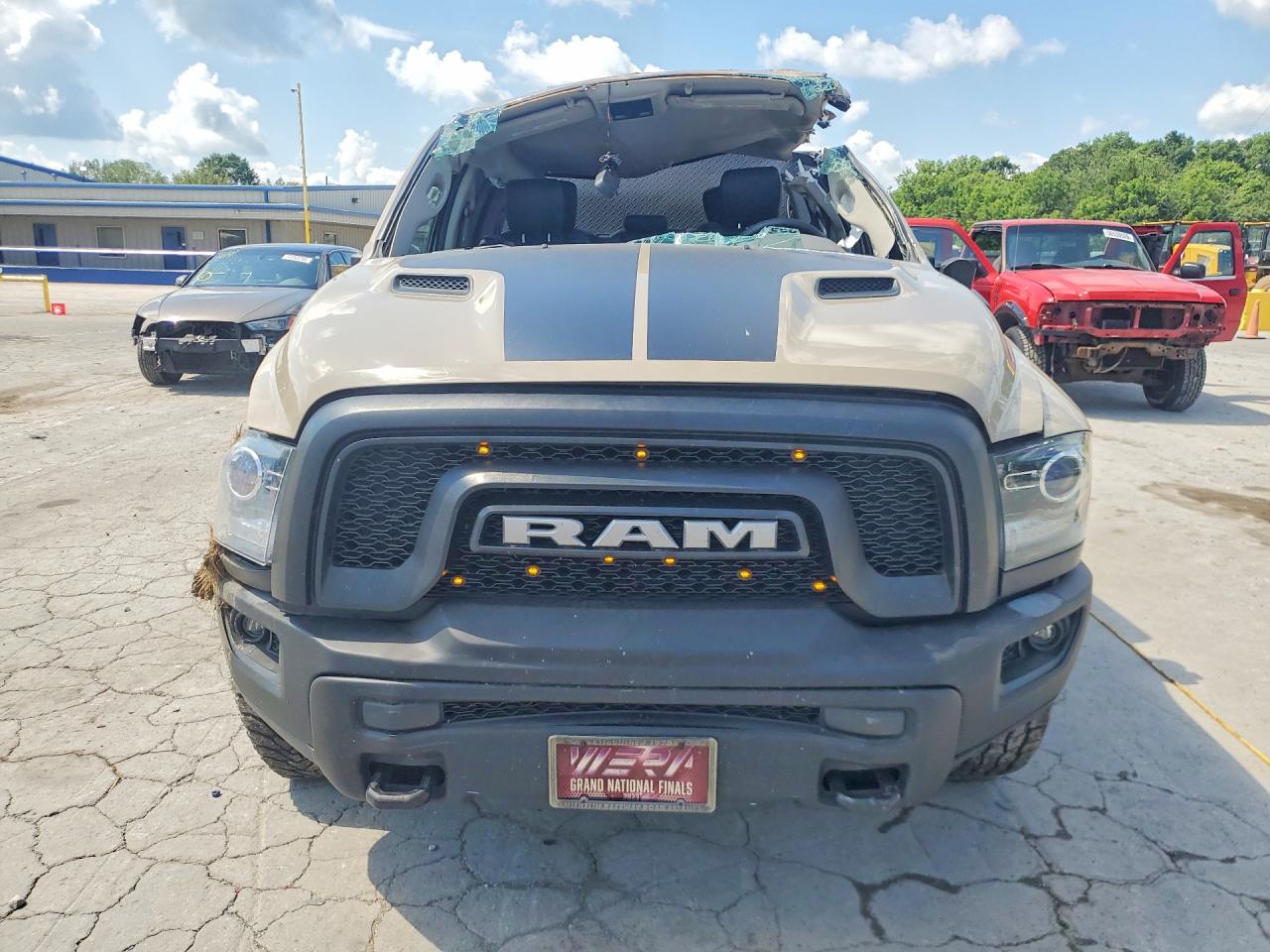 2019 Ram 1500 Classic Slt Beige vin: 1C6RR6GT4KS733974