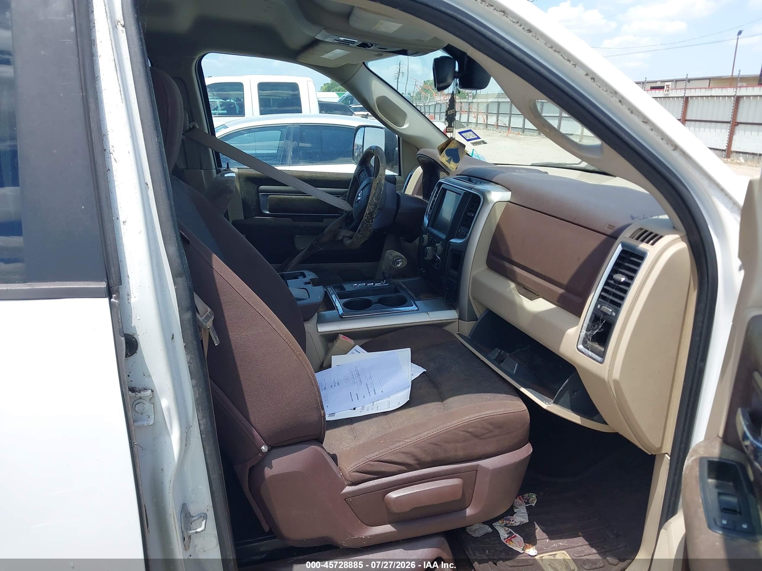 2013 Ram 1500 Big Horn White vin: 1C6RR6GT5DS524035