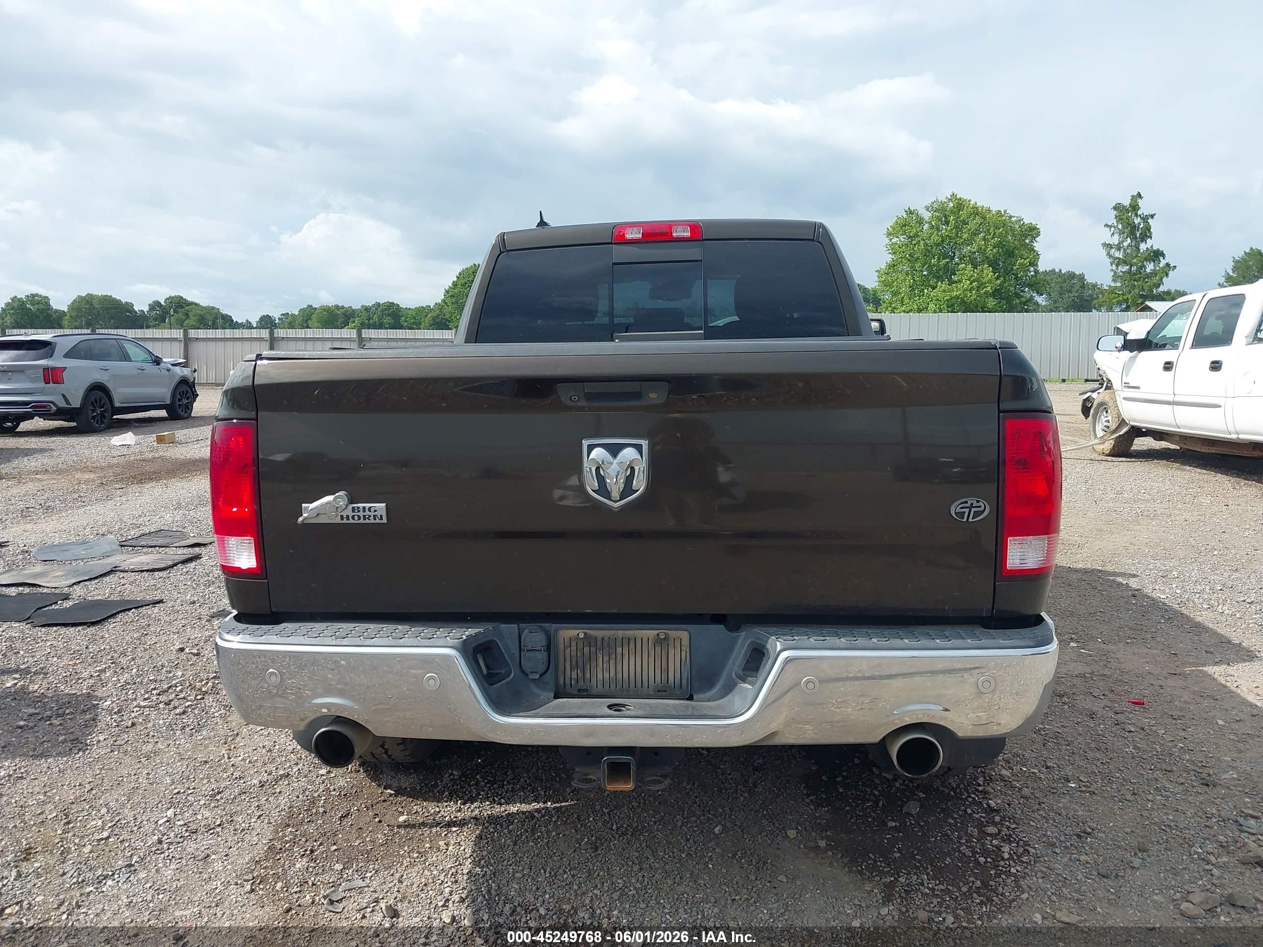 2014 Ram 1500 Big Horn Brown vin: 1C6RR6GT5ES458622