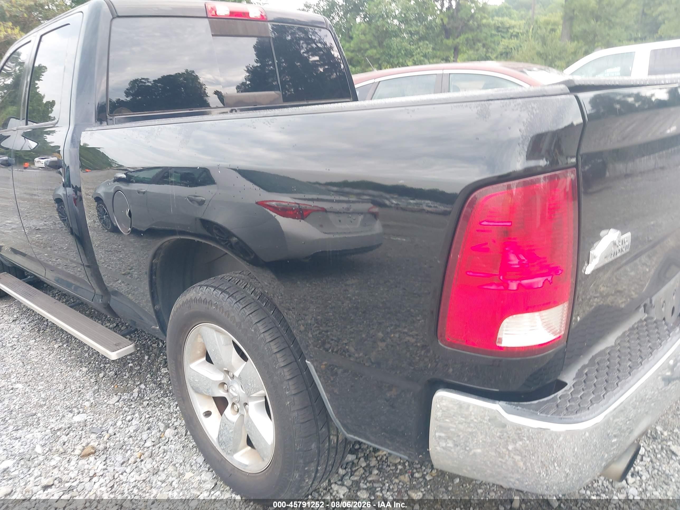 2015 Ram 1500 Big Horn Black vin: 1C6RR6GT5FS589518