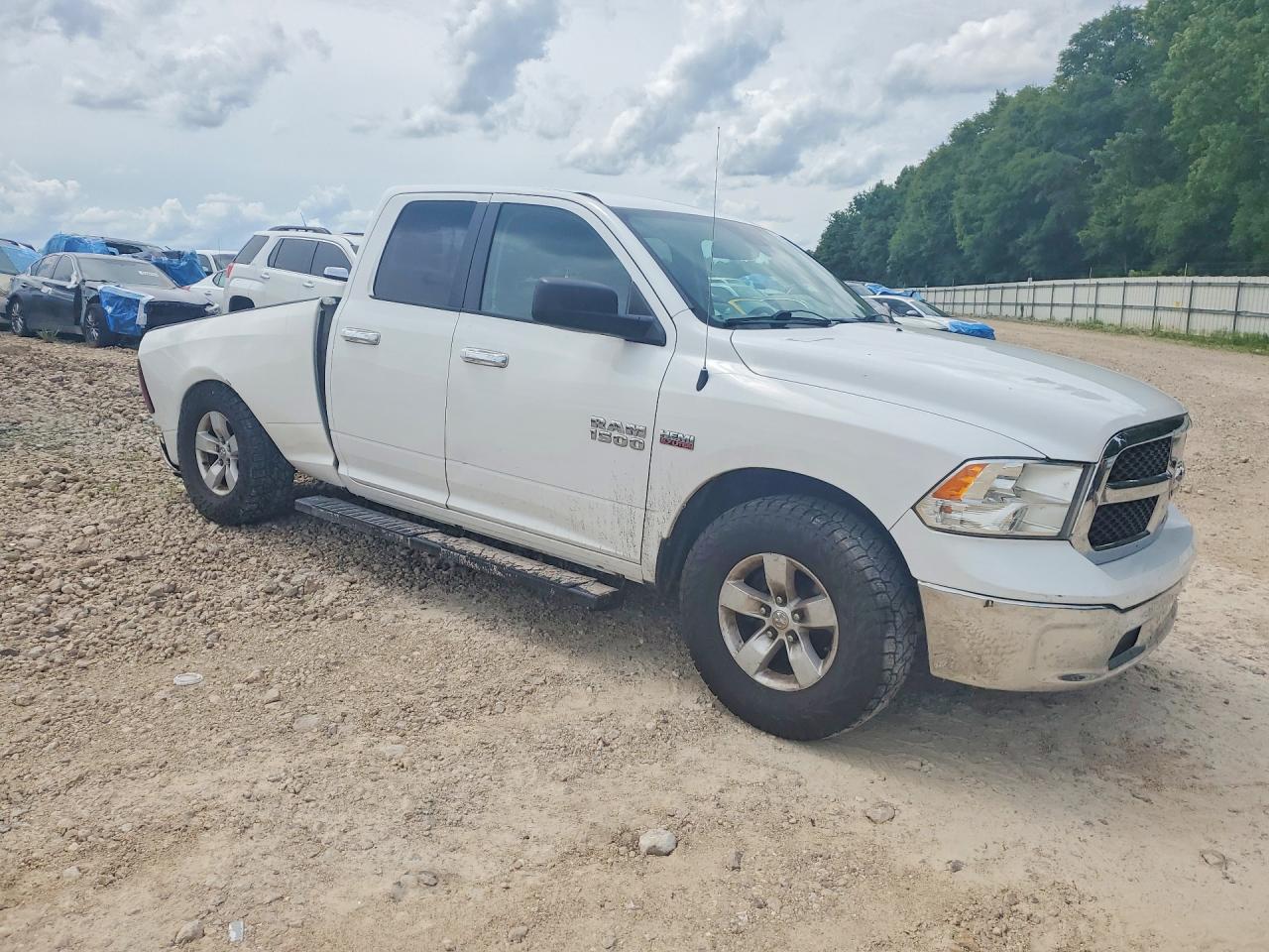 2014 Ram 1500 Slt White vin: 1C6RR6GT6ES253438