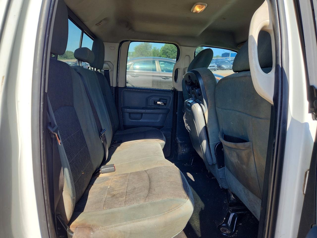 2015 Dodge Ram 1500 Белый vin: 1C6RR6GT6FS577880