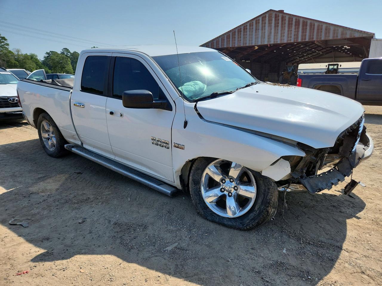 2015 Ram 1500 Slt White vin: 1C6RR6GT6FS675114