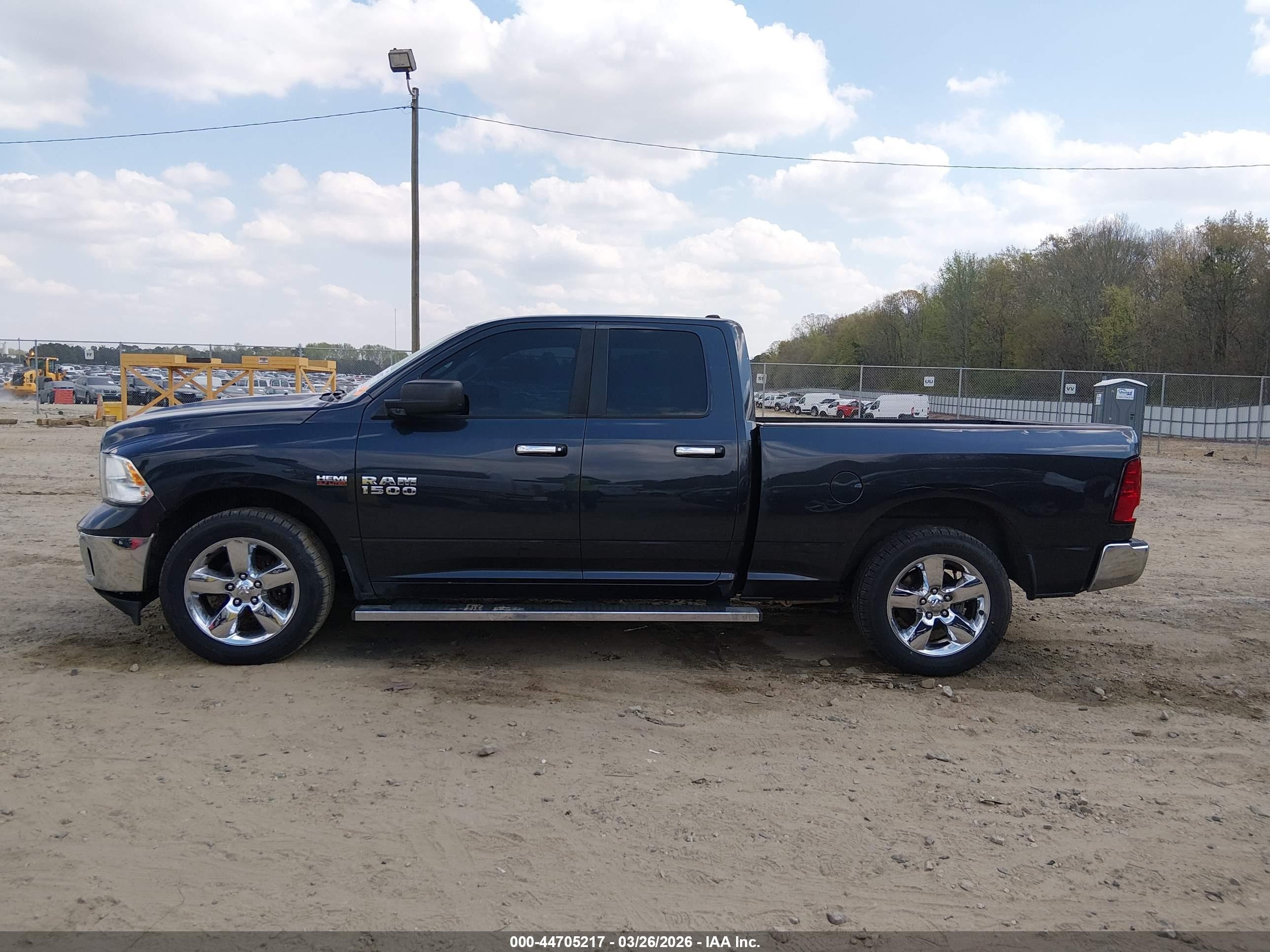 2013 Ram 1500 Big Horn Серый vin: 1C6RR6GT7DS672591