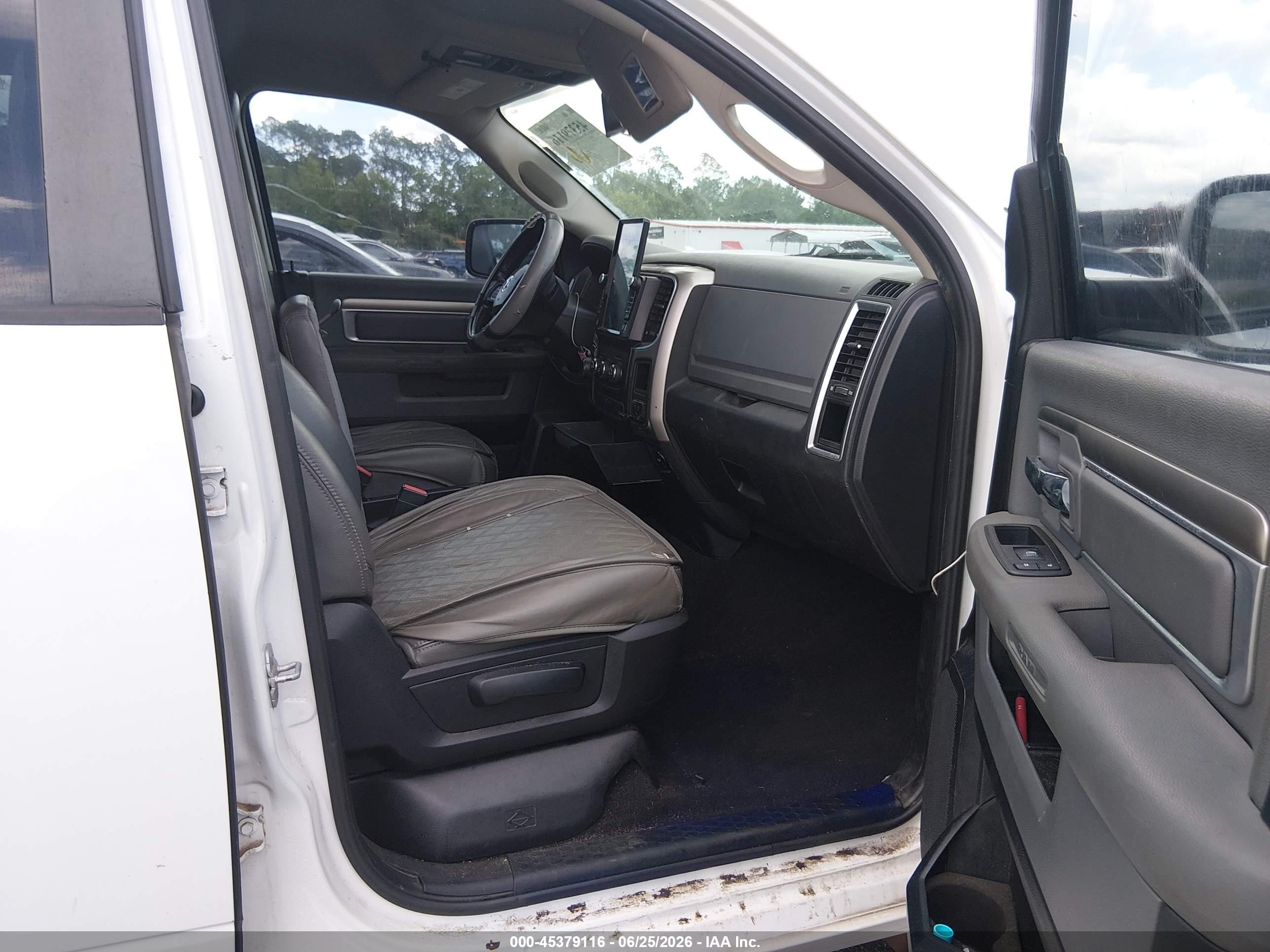 2014 Ram 1500 Big Horn White vin: 1C6RR6GT7ES293446