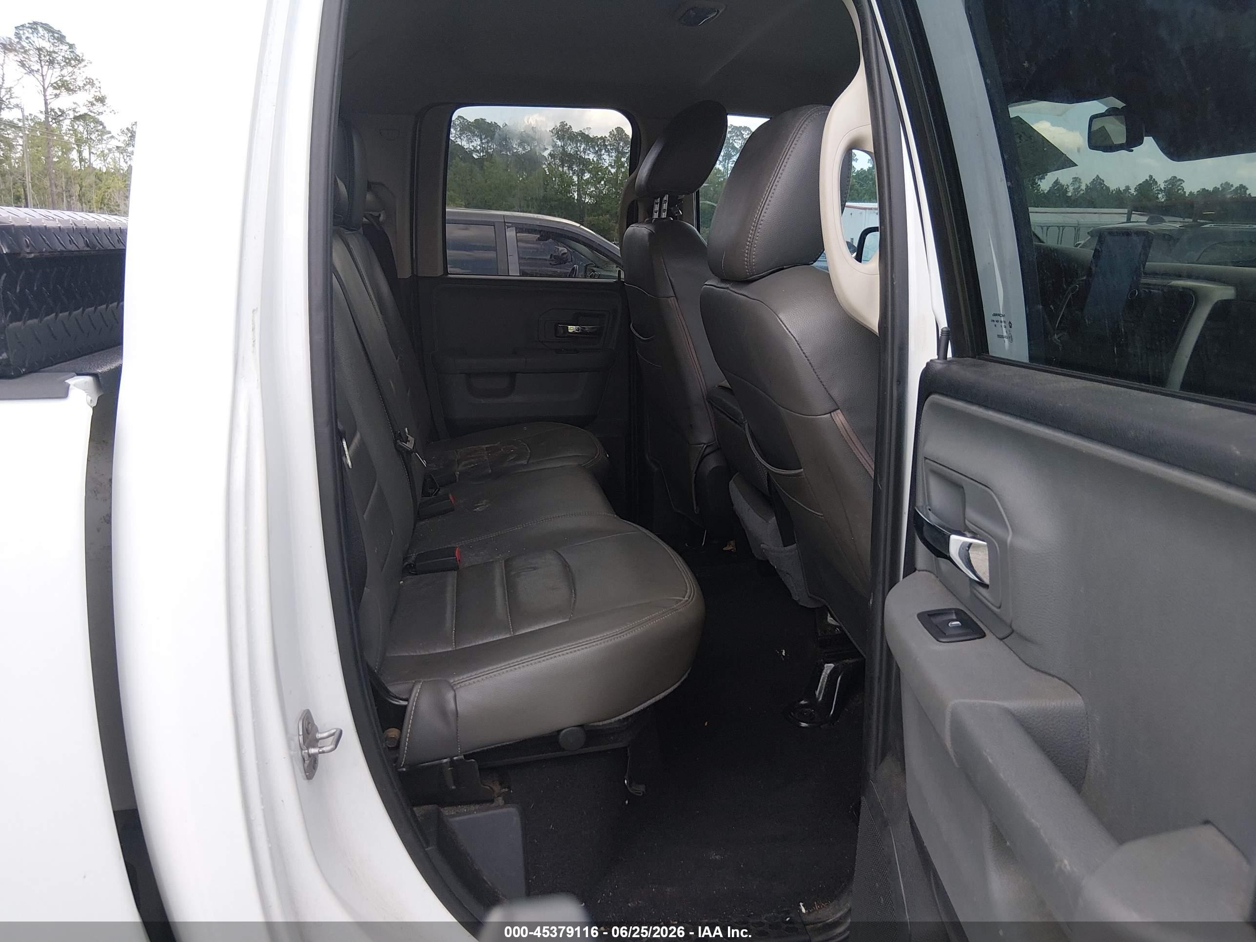 2014 Ram 1500 Big Horn White vin: 1C6RR6GT7ES293446