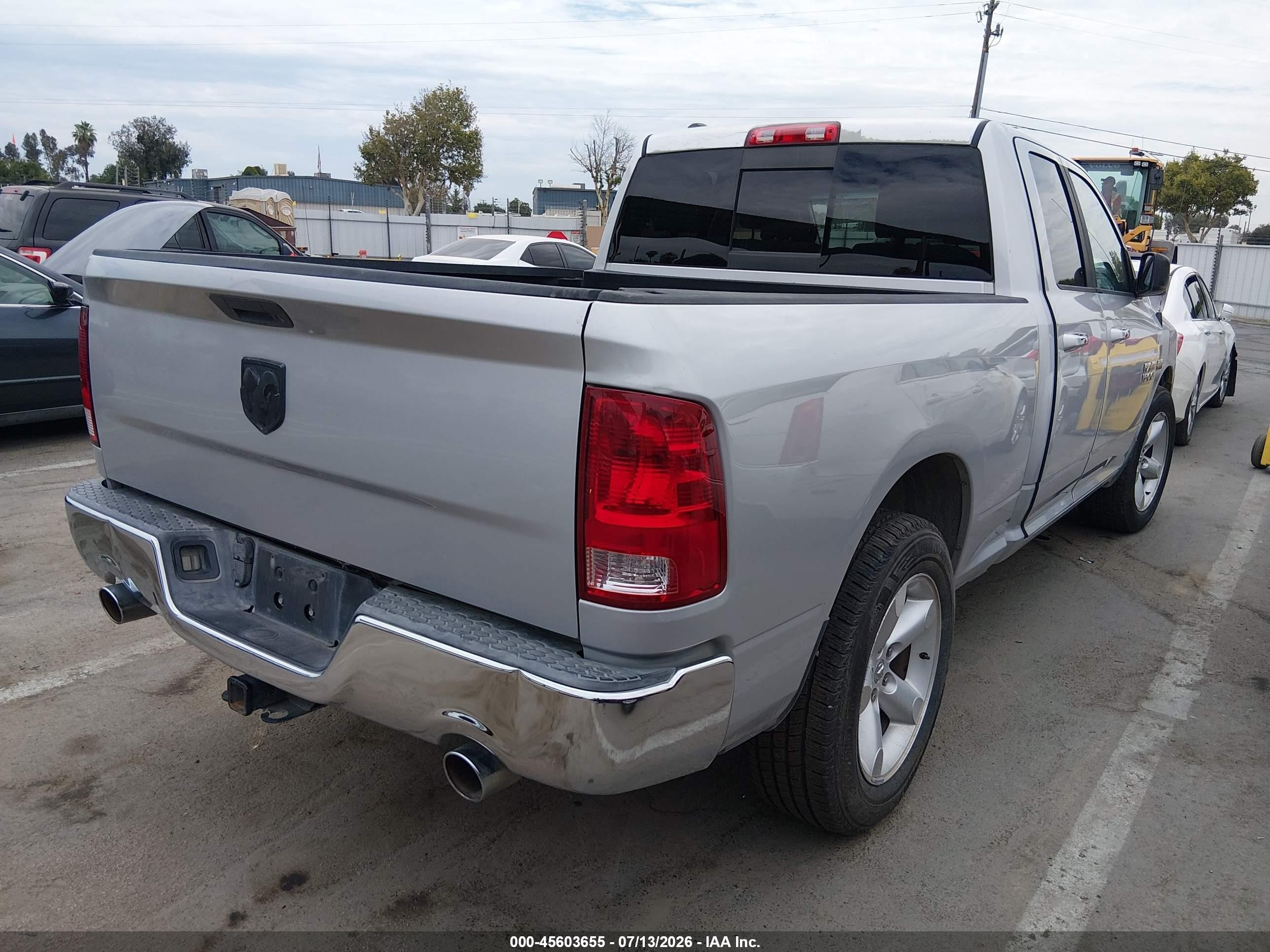 2014 Ram 1500 Big Horn Silver vin: 1C6RR6GT8ES211093
