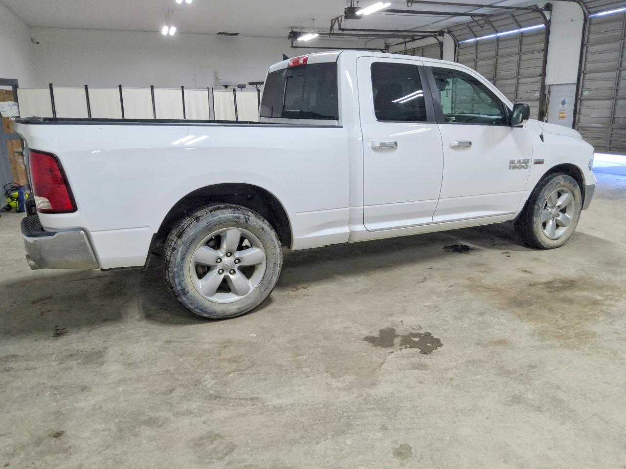 2015 Ram 1500 Slt White vin: 1C6RR6GT8FS521570