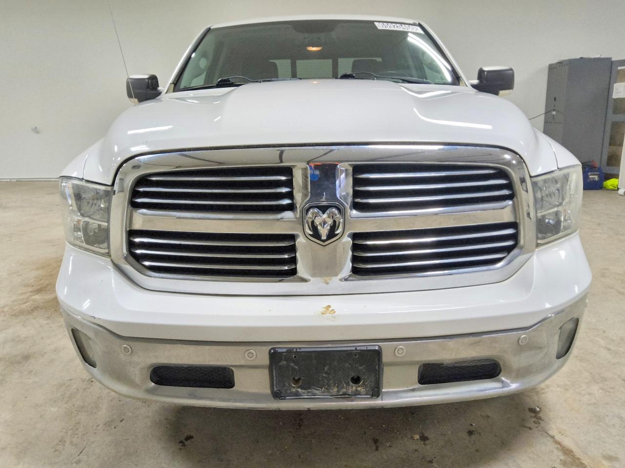 2015 Ram 1500 Slt White vin: 1C6RR6GT8FS521570
