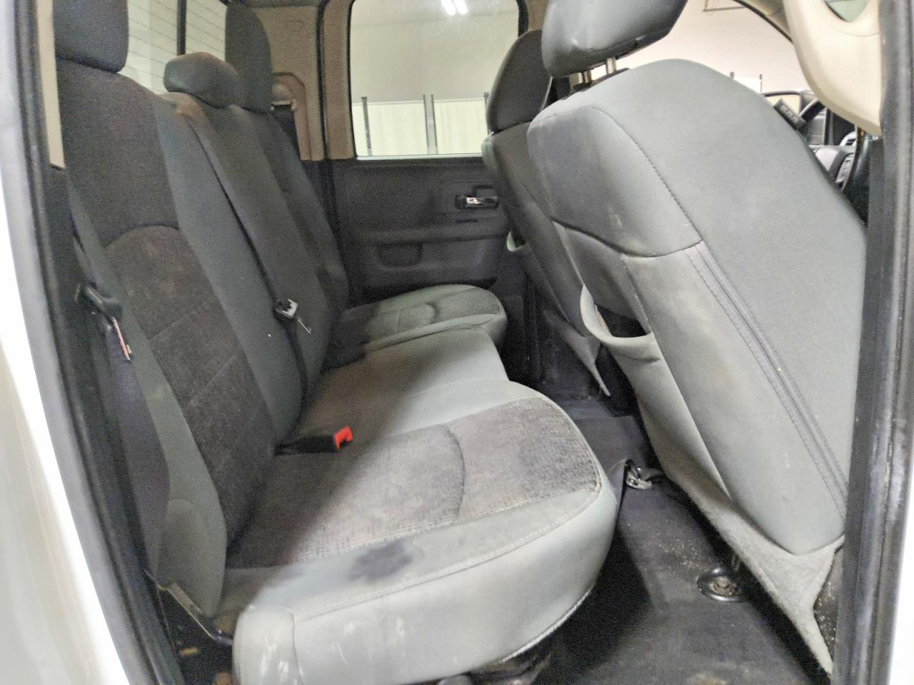 2015 Ram 1500 Slt White vin: 1C6RR6GT8FS521570