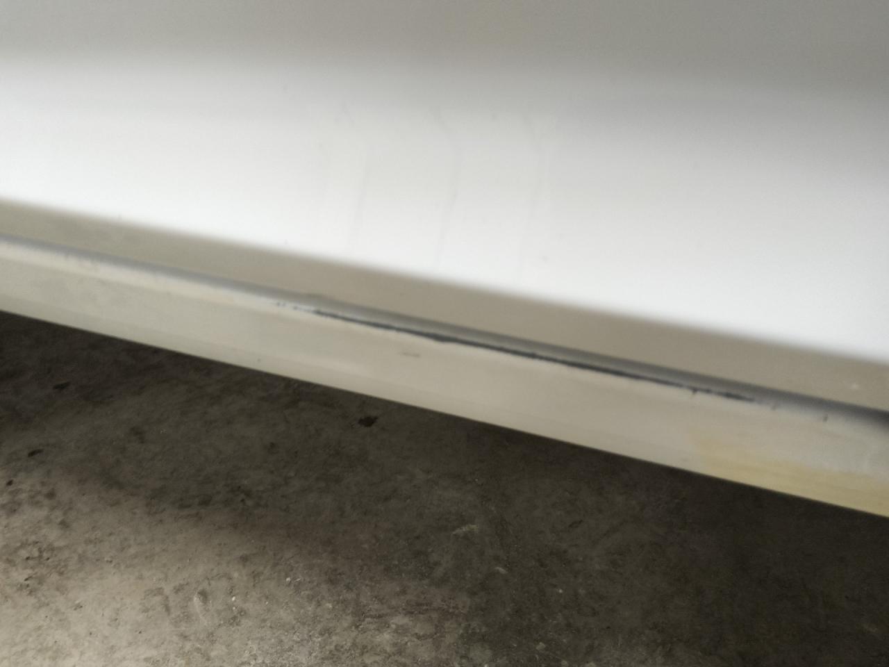 2015 Ram 1500 Slt White vin: 1C6RR6GT8FS521570 Damage: Left Rocker Panel, Chipped, 4