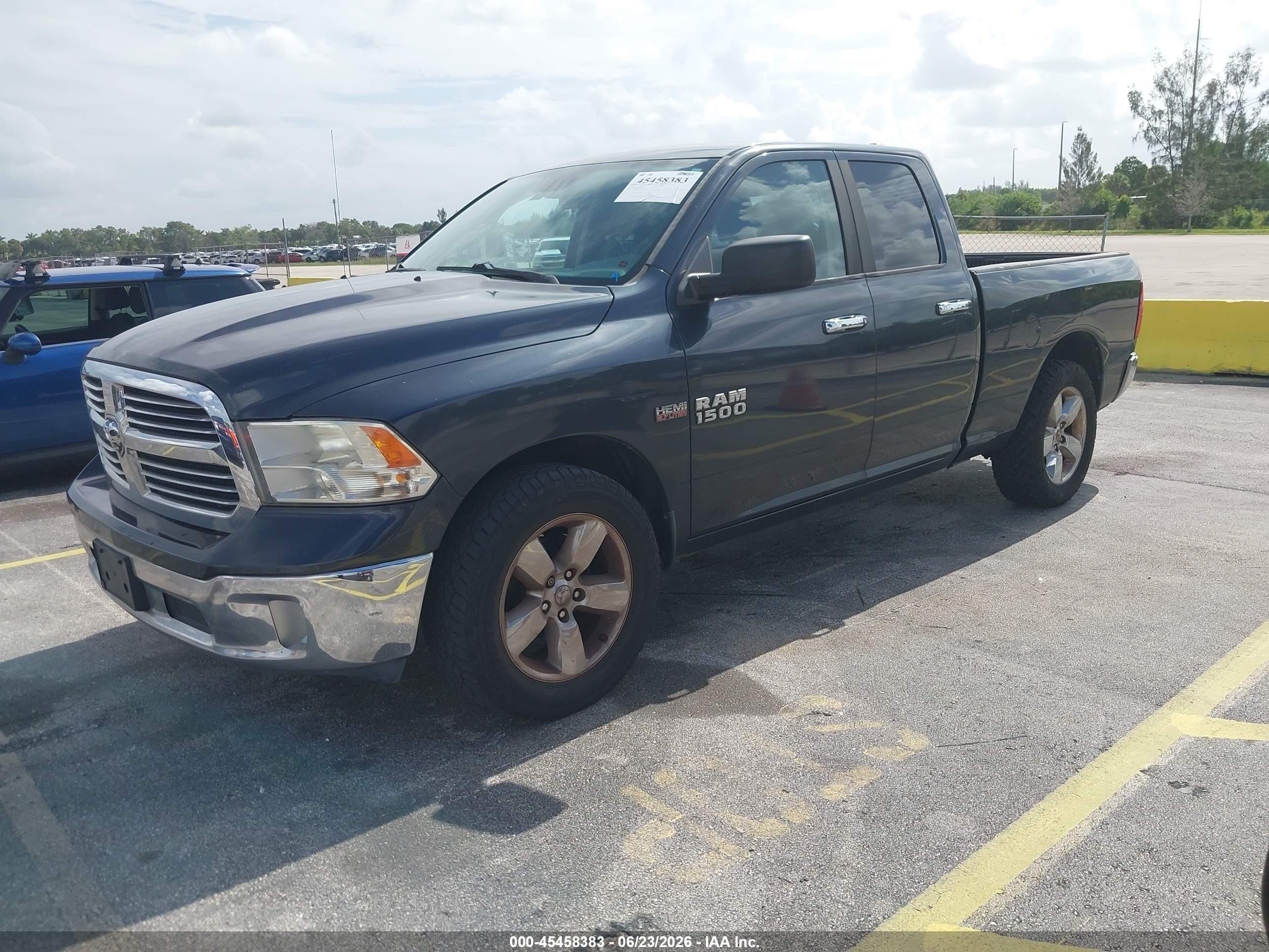 2015 Ram 1500 Big Horn Gray vin: 1C6RR6GT9FS577615