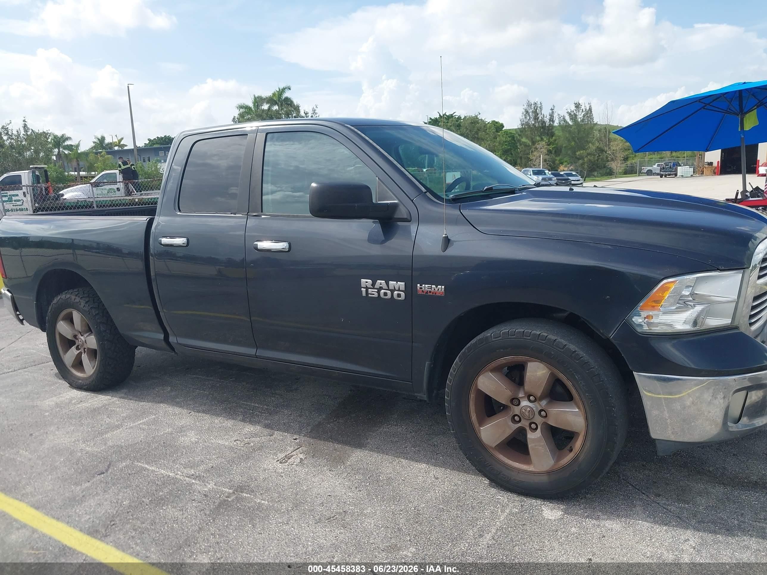 2015 Ram 1500 Big Horn Gray vin: 1C6RR6GT9FS577615