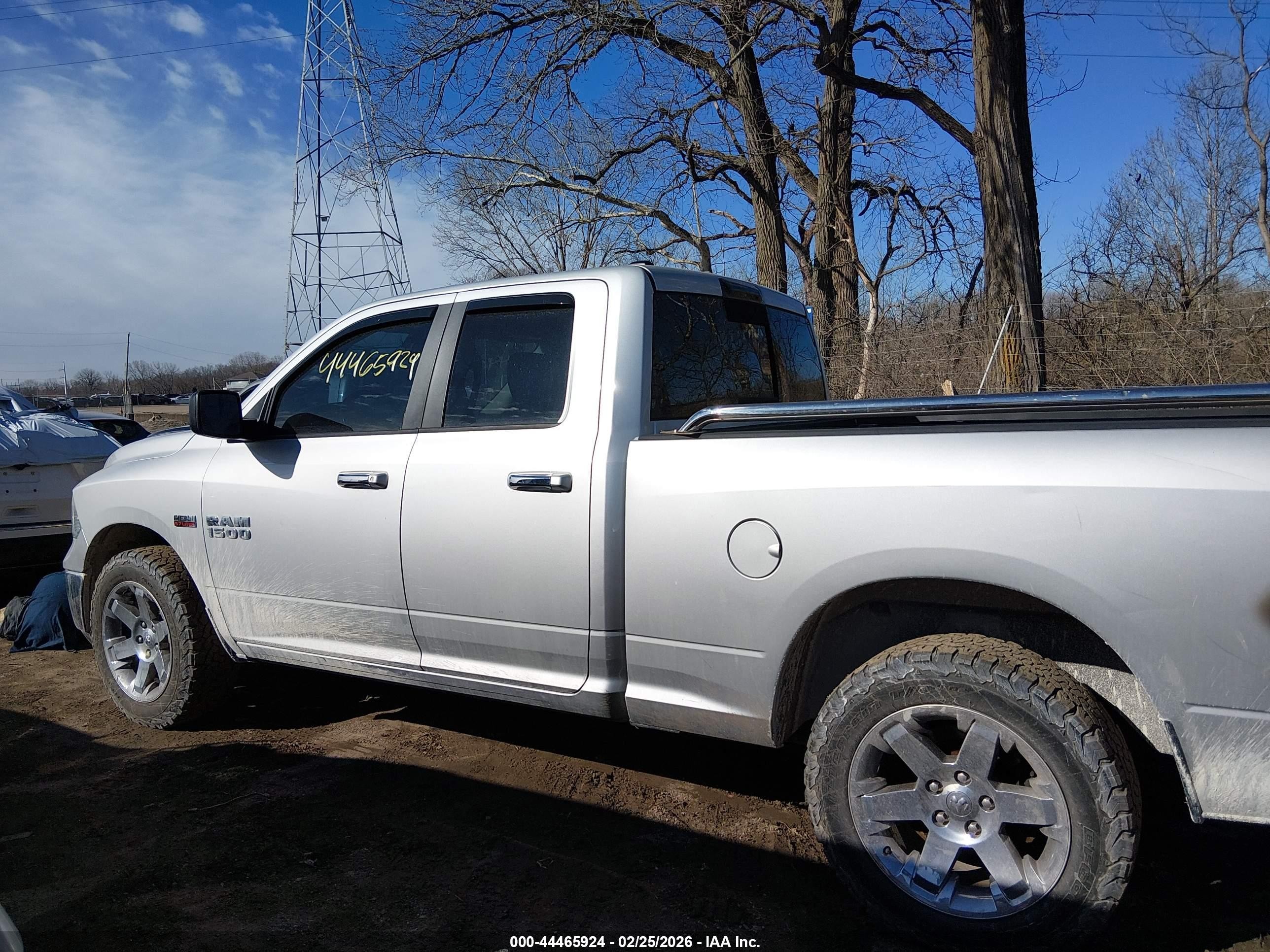 2015 Ram 1500 Big Horn Silver vin: 1C6RR6GT9FS691811