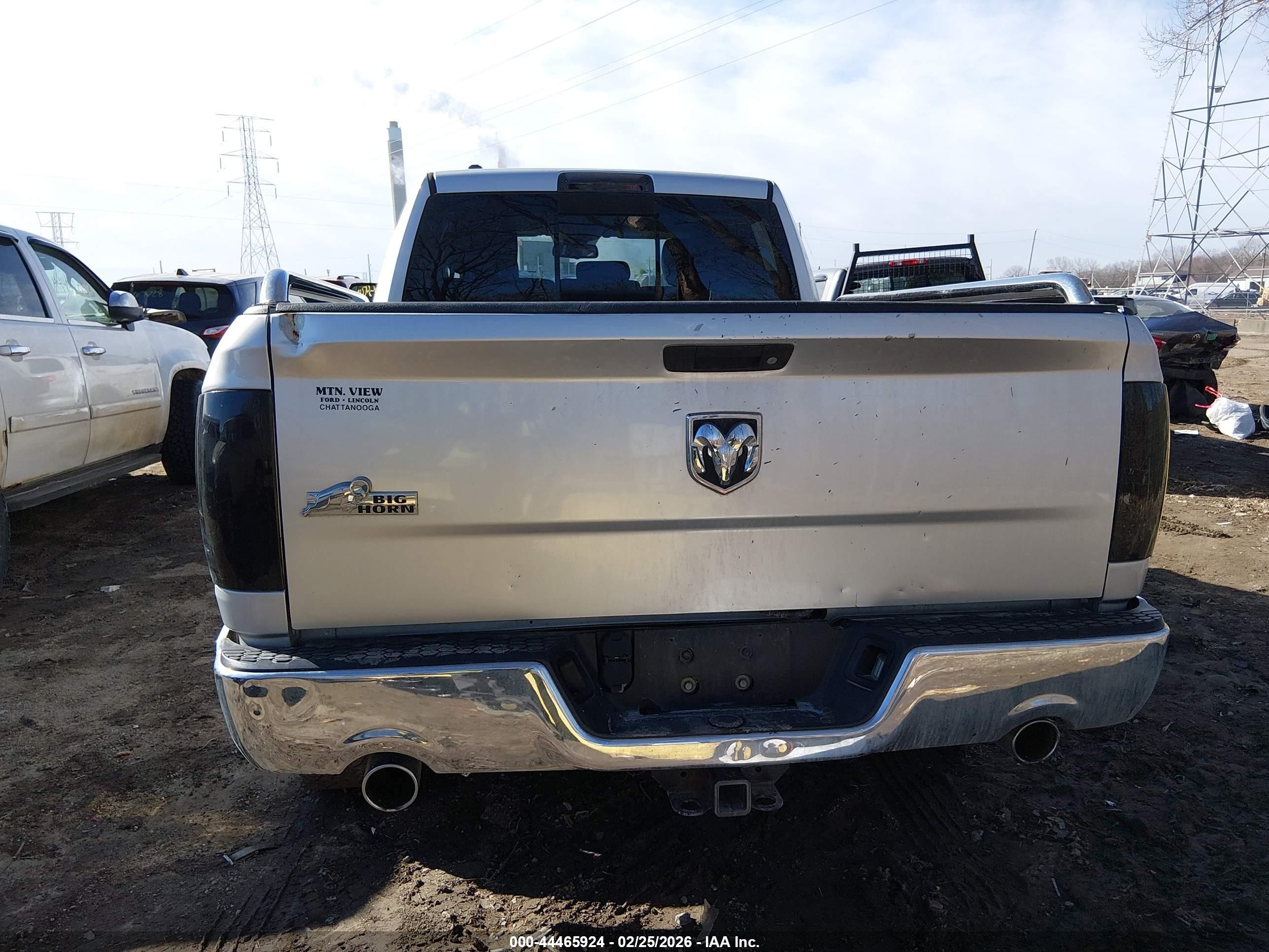 2015 Ram 1500 Big Horn Silver vin: 1C6RR6GT9FS691811
