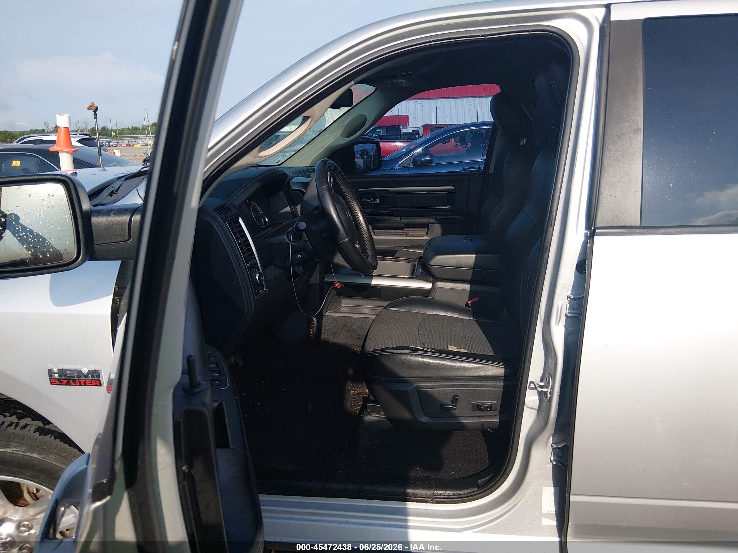 2015 Ram 1500 Sport Silver vin: 1C6RR6HT0FS755703