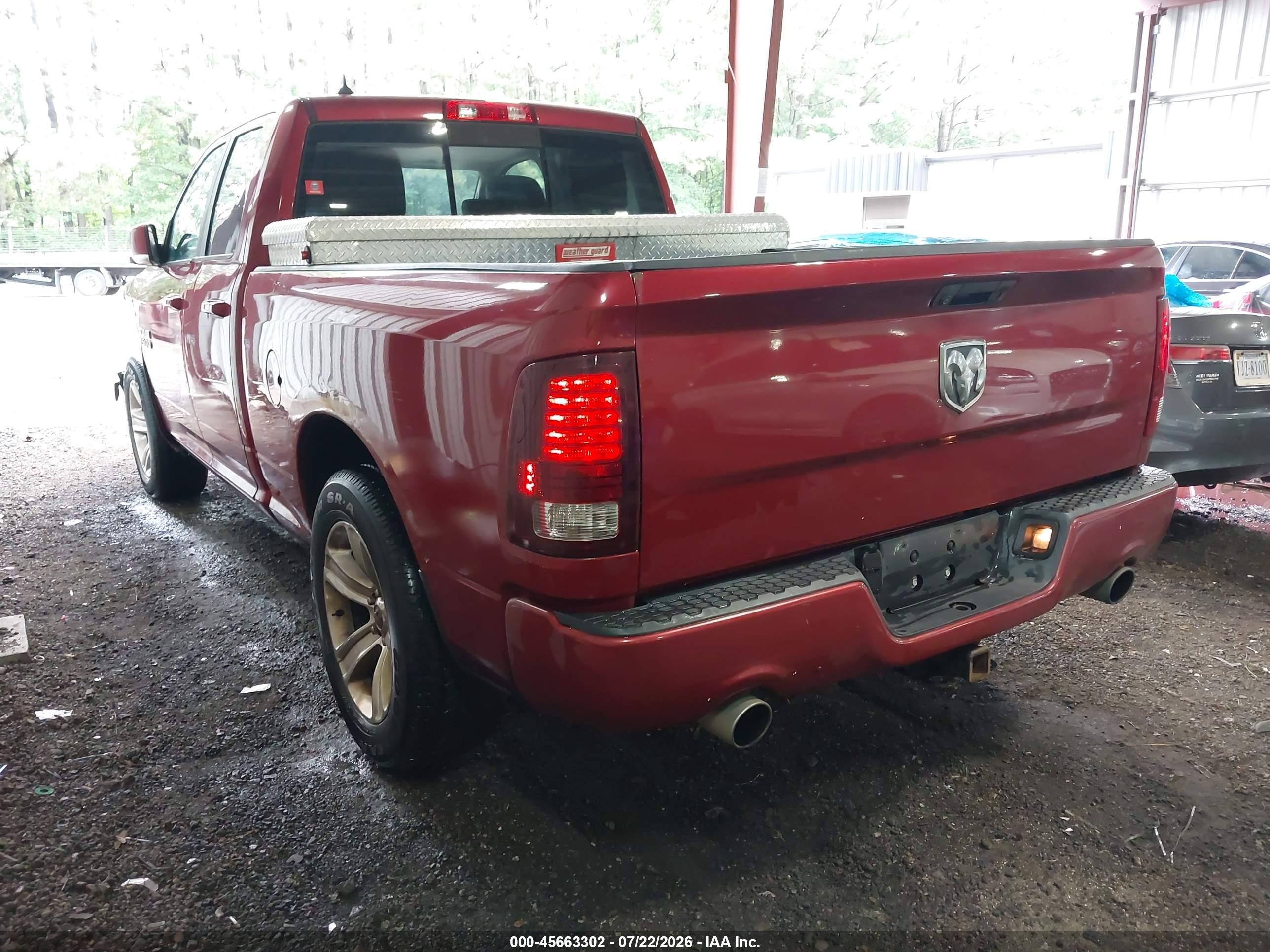 2013 Ram 1500 Sport Red vin: 1C6RR6HT1DS551599